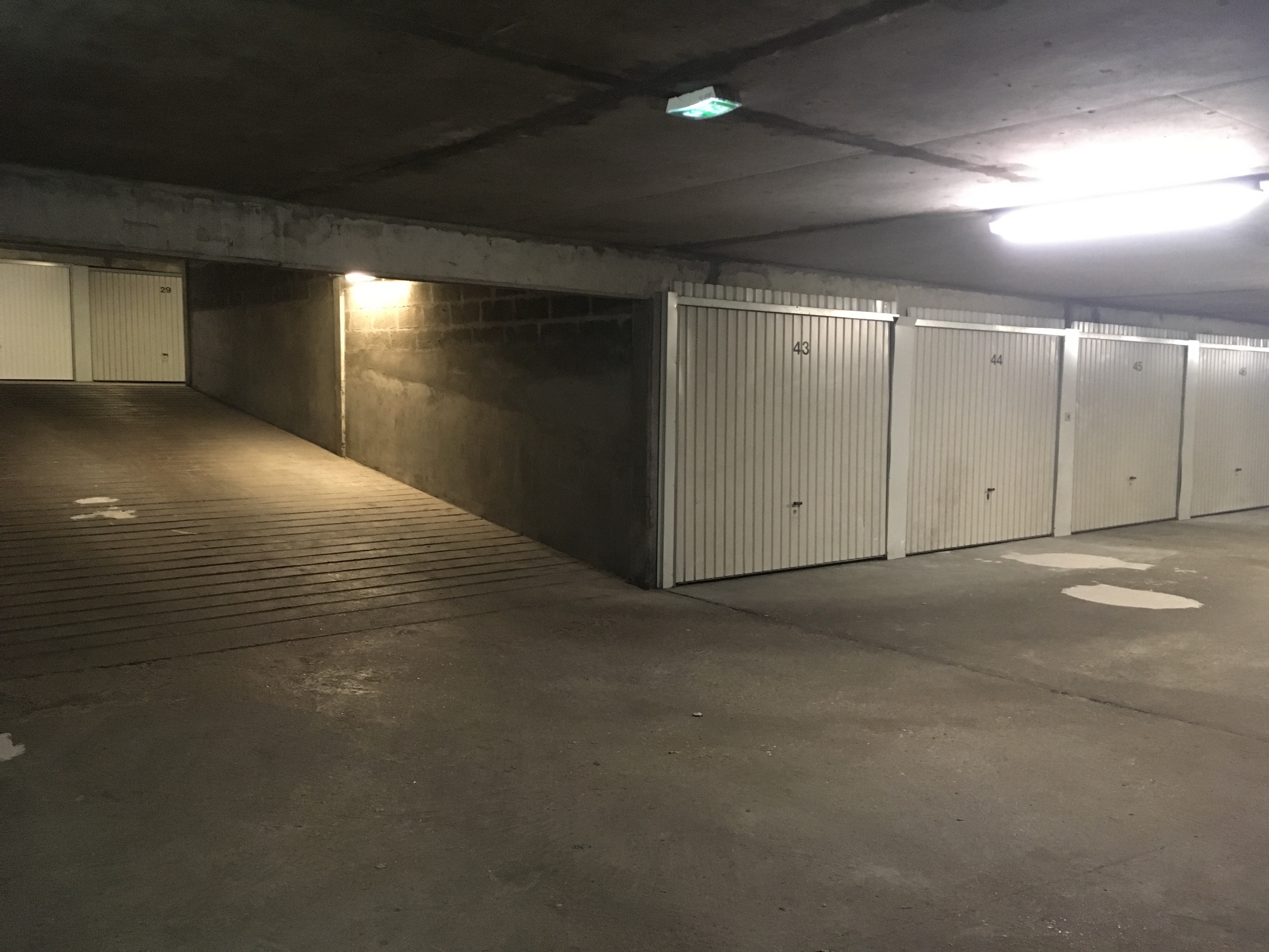 Garage standard / Mont Saint Aignan