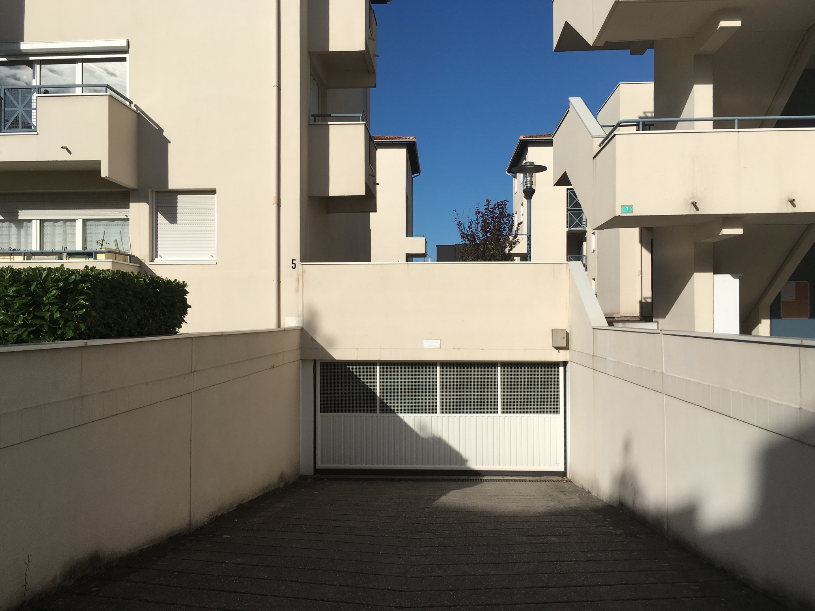 Box fermé Bègles - Parking Bordeaux métropole
