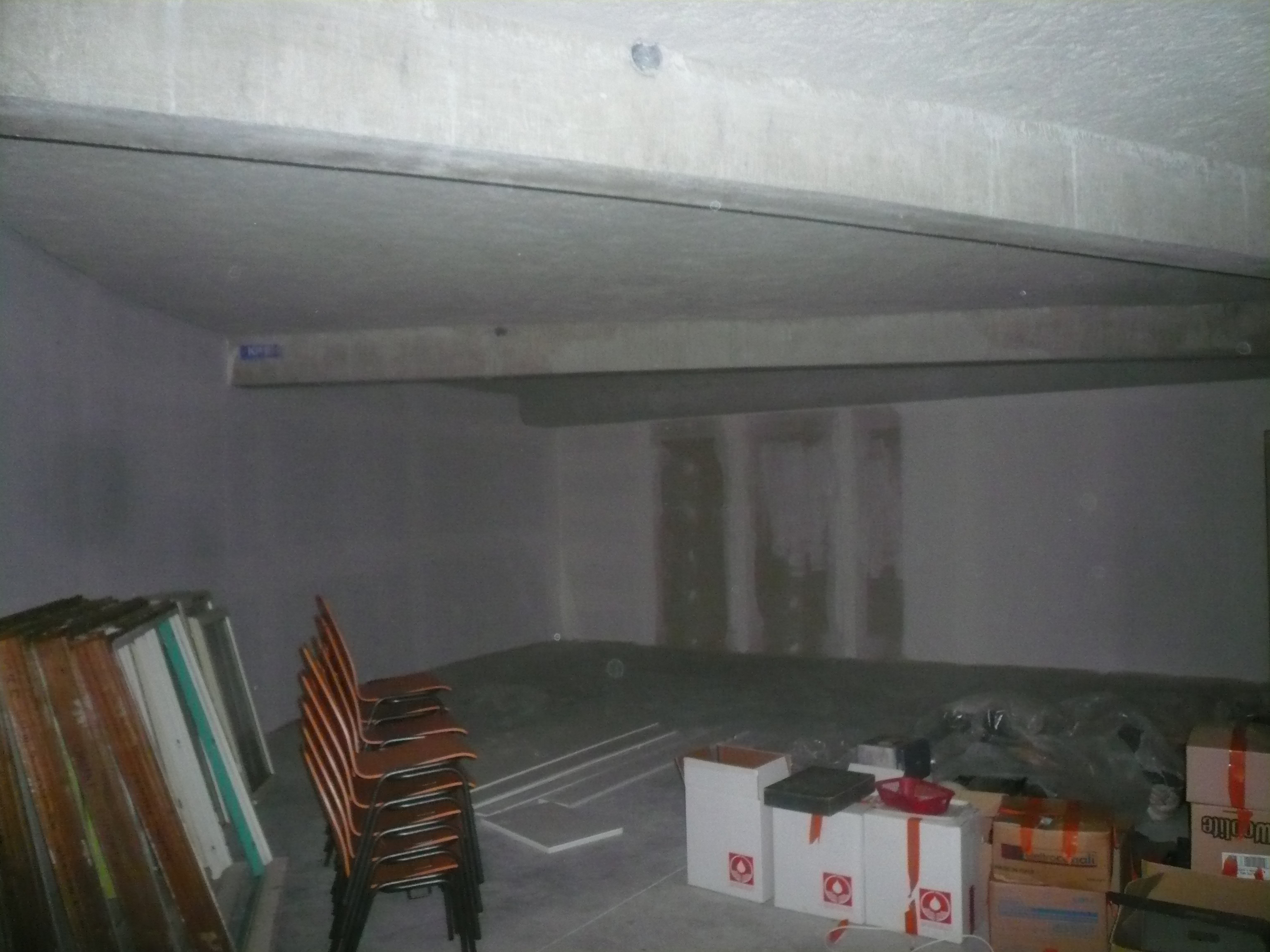 Dépôt situé sur Z.A. les Moletons XXXXX MONISTROL