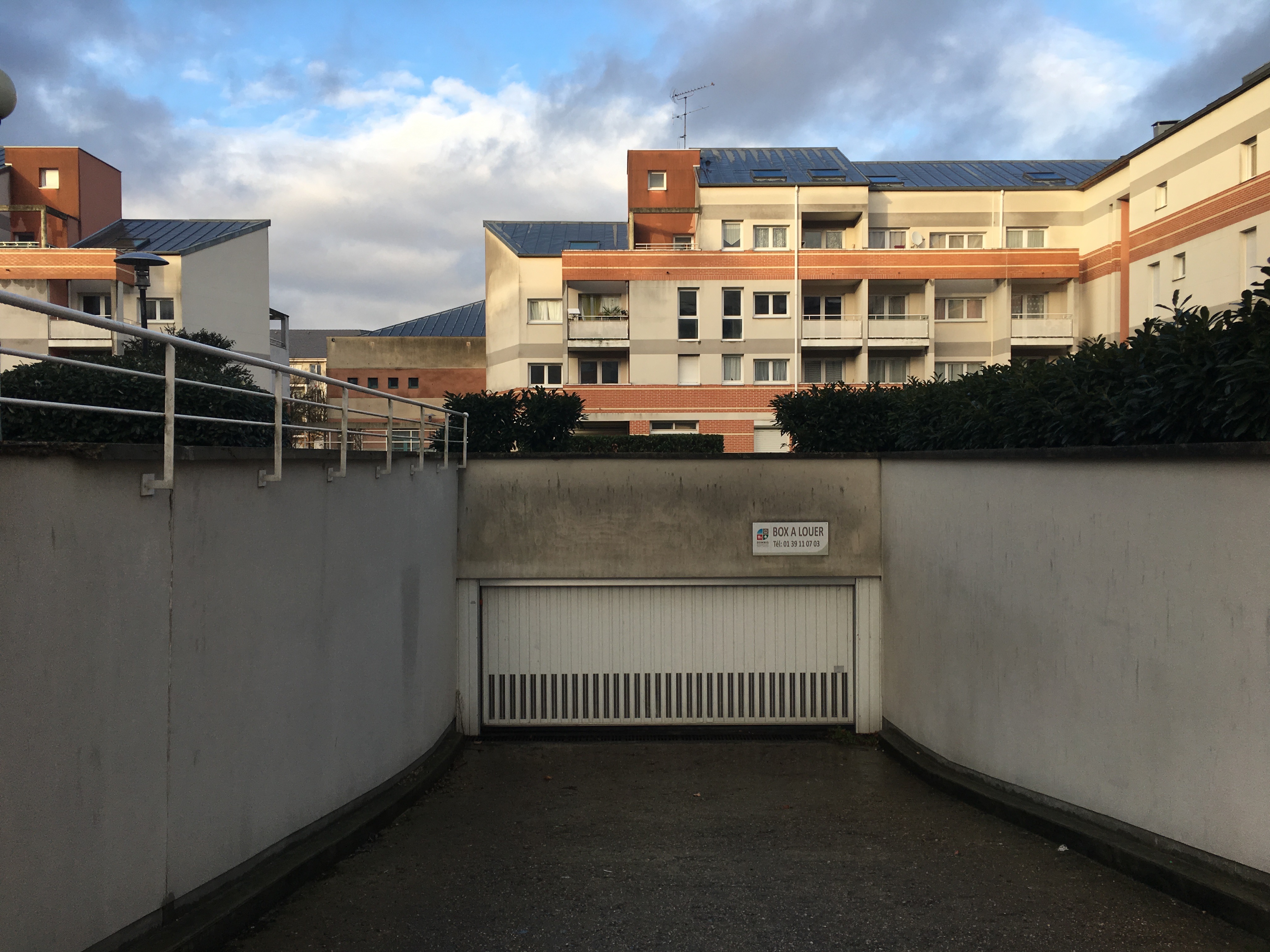Location d'un garage à Achères