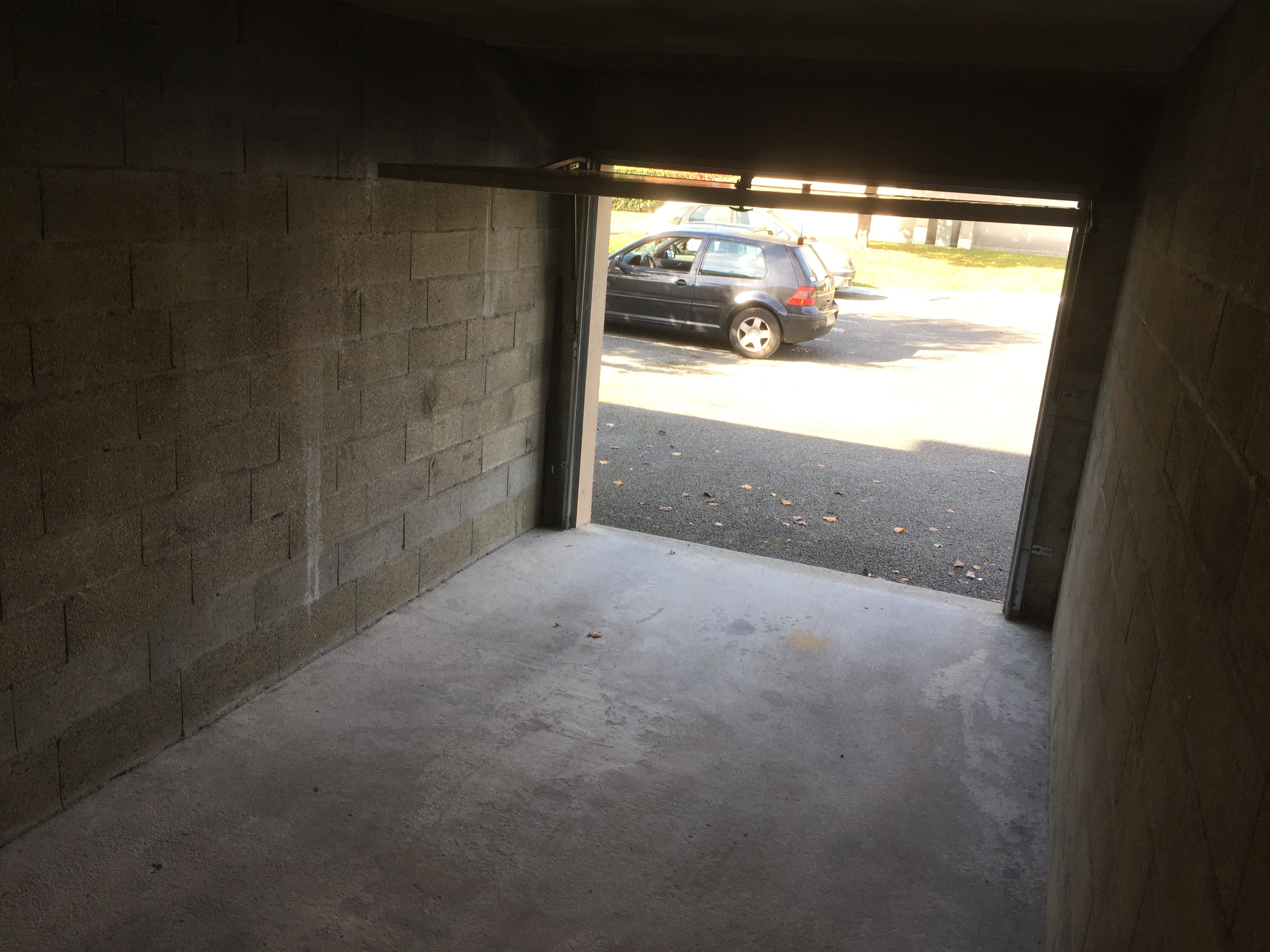 Location d'un garage à Eysines