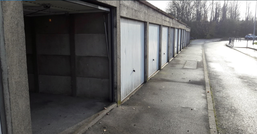 Location box / garage à Lille