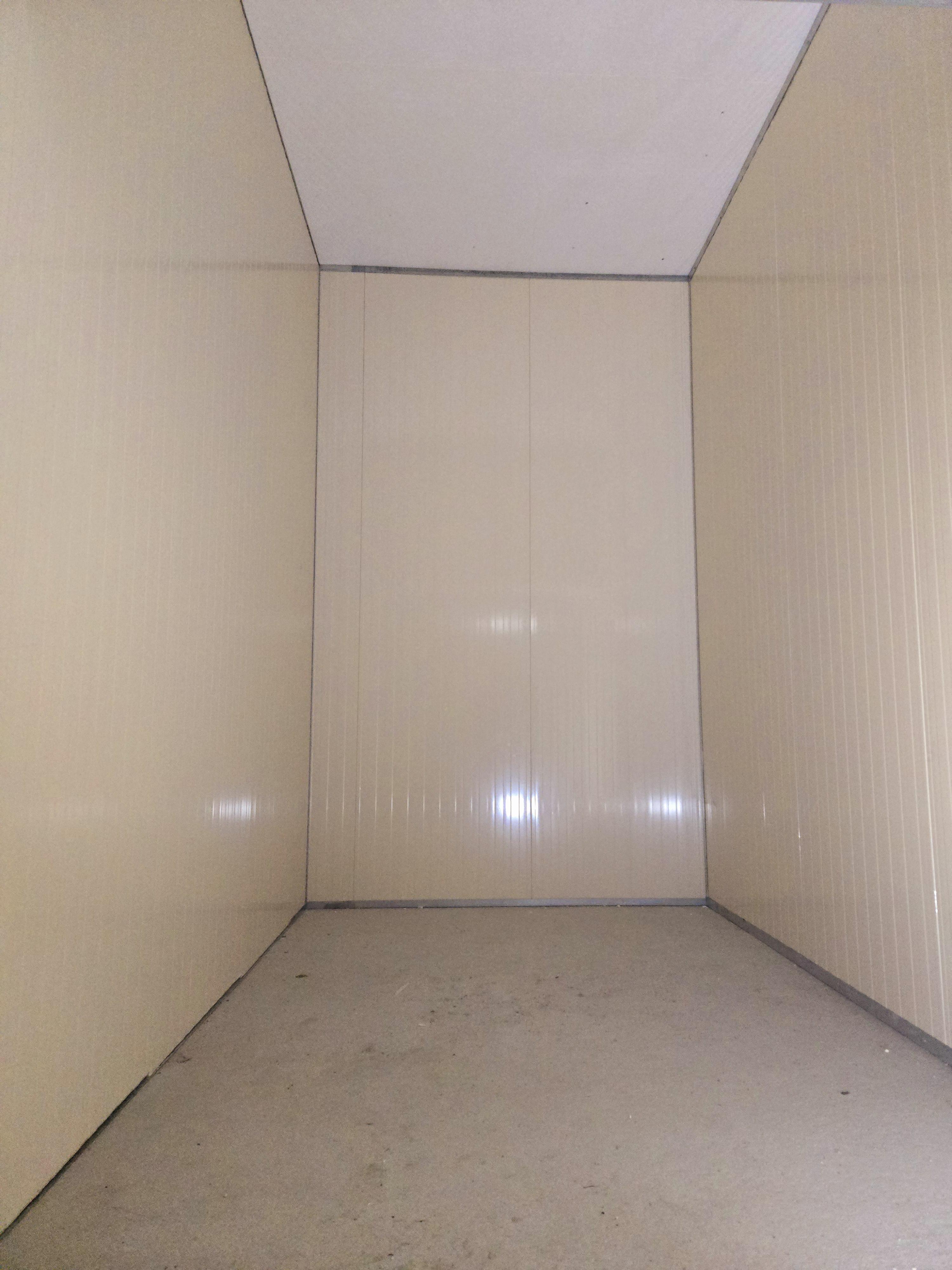 Box 10m2 dans entrepôt sécurisé à PESSAC 📦