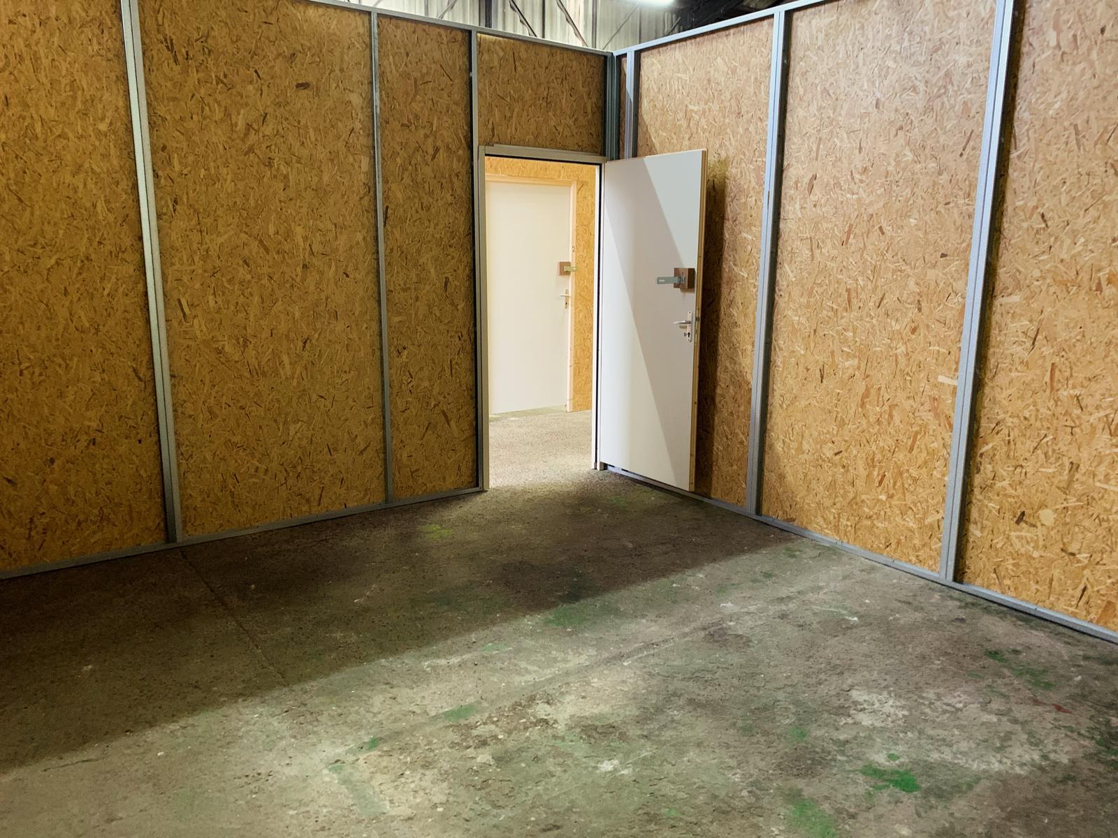 Location d'un box exclusif Nogent-le-Rotrou 20 m2