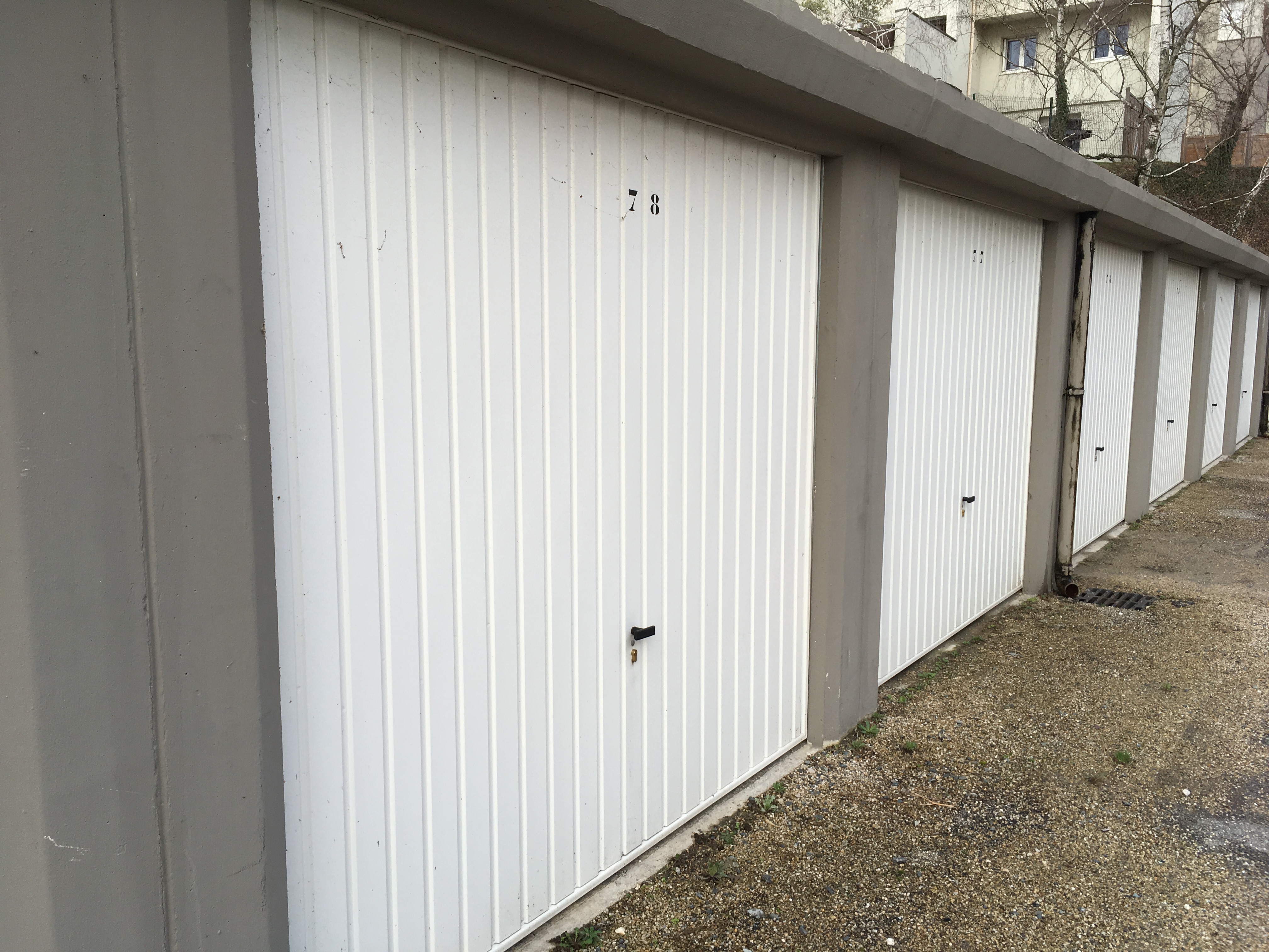 Stockage dans box individuel / Irigny