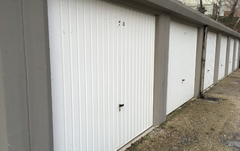Stockage / Irigny / Proche de Lyon