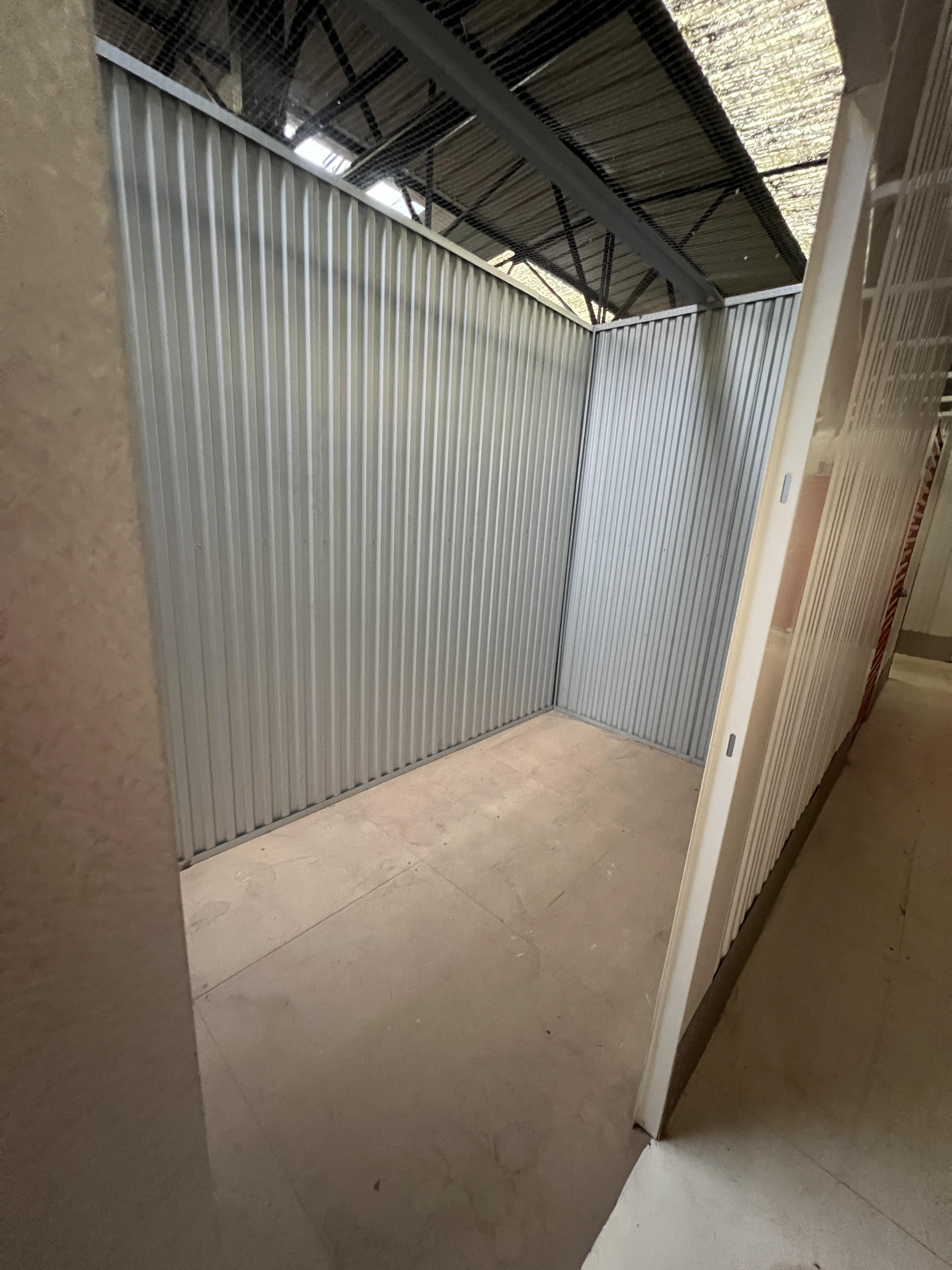 Box de 7,5m2 - Mondeville