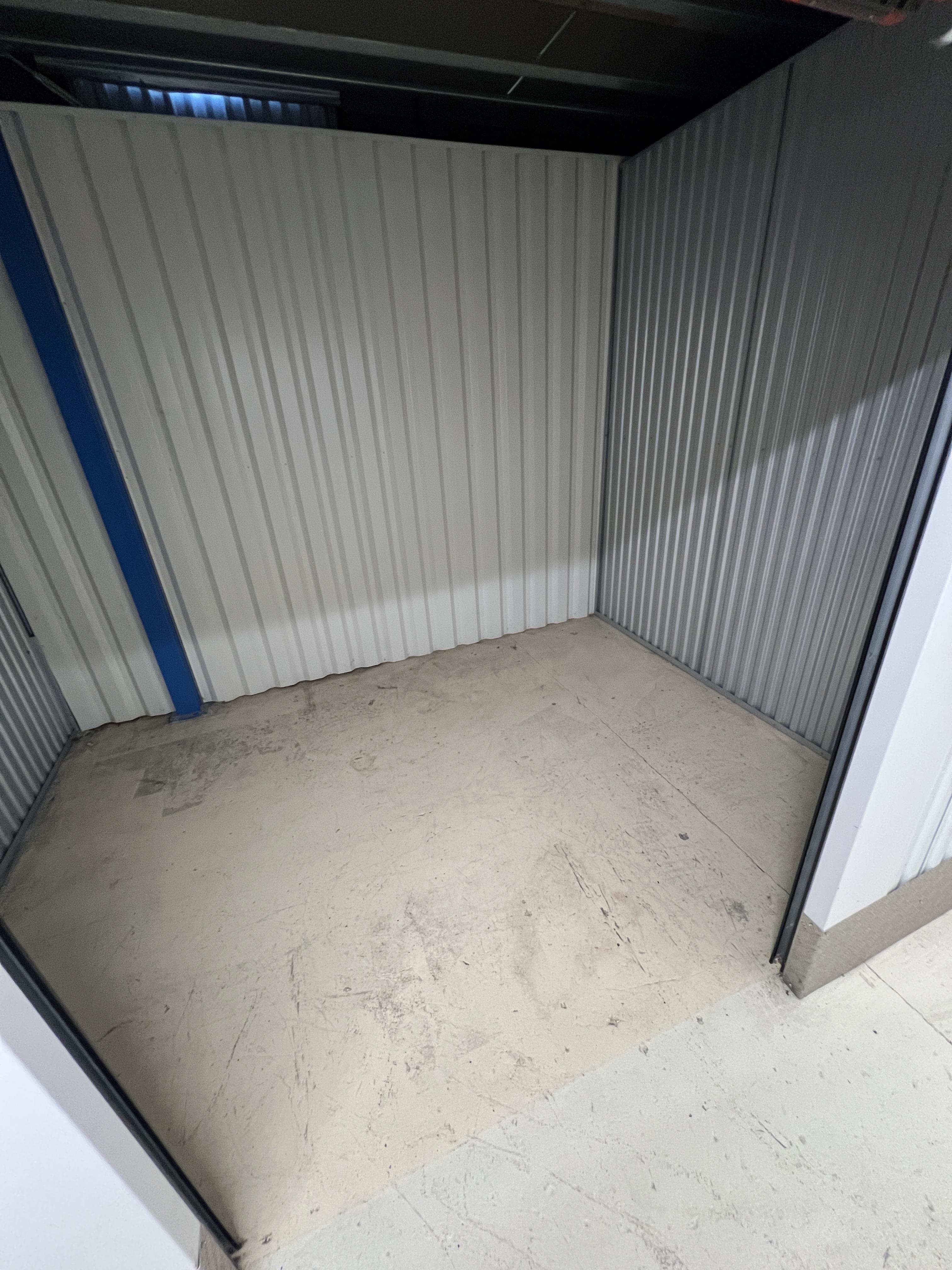 Box de 10m2 - Mondeville