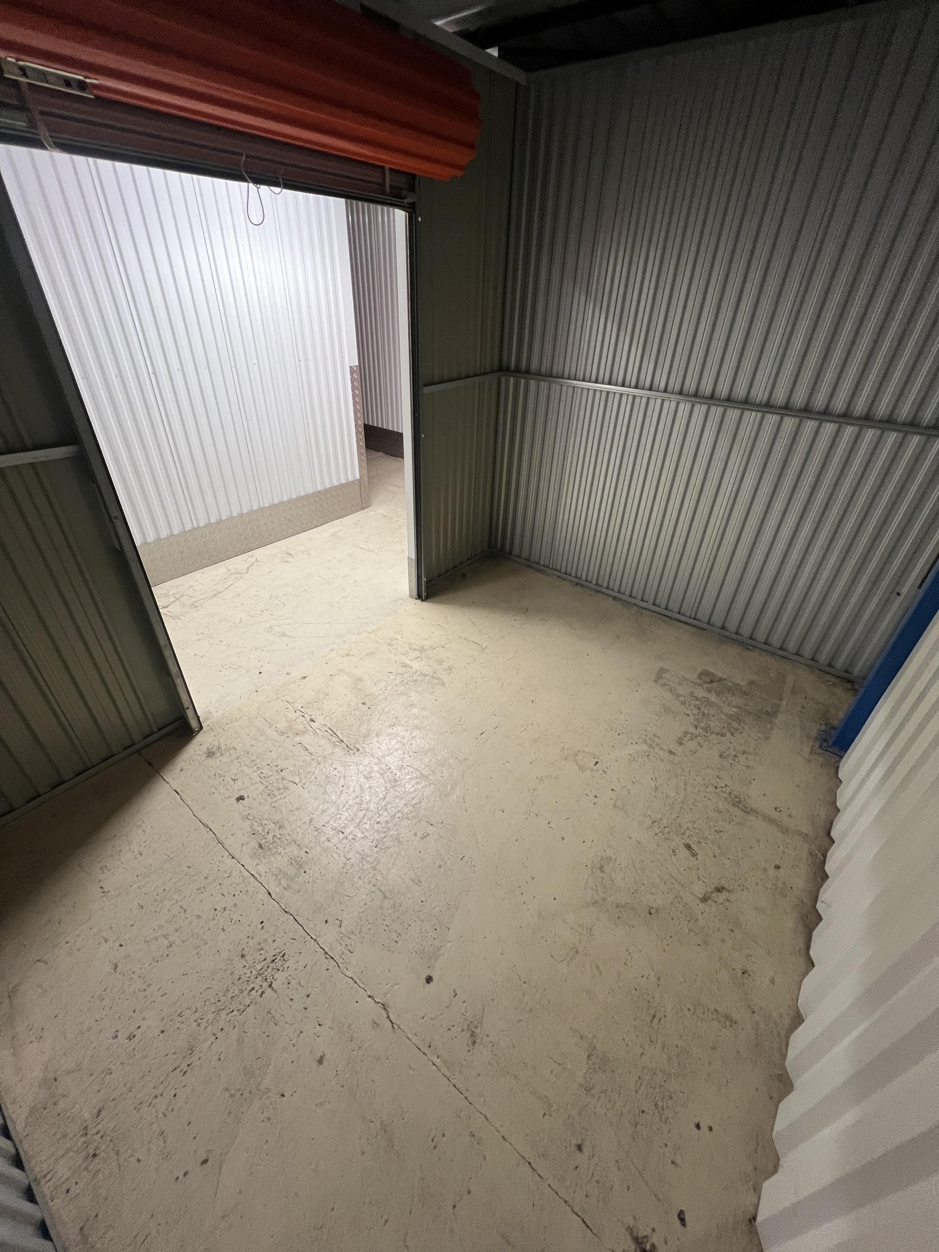 Box de 10m2 - Mondeville