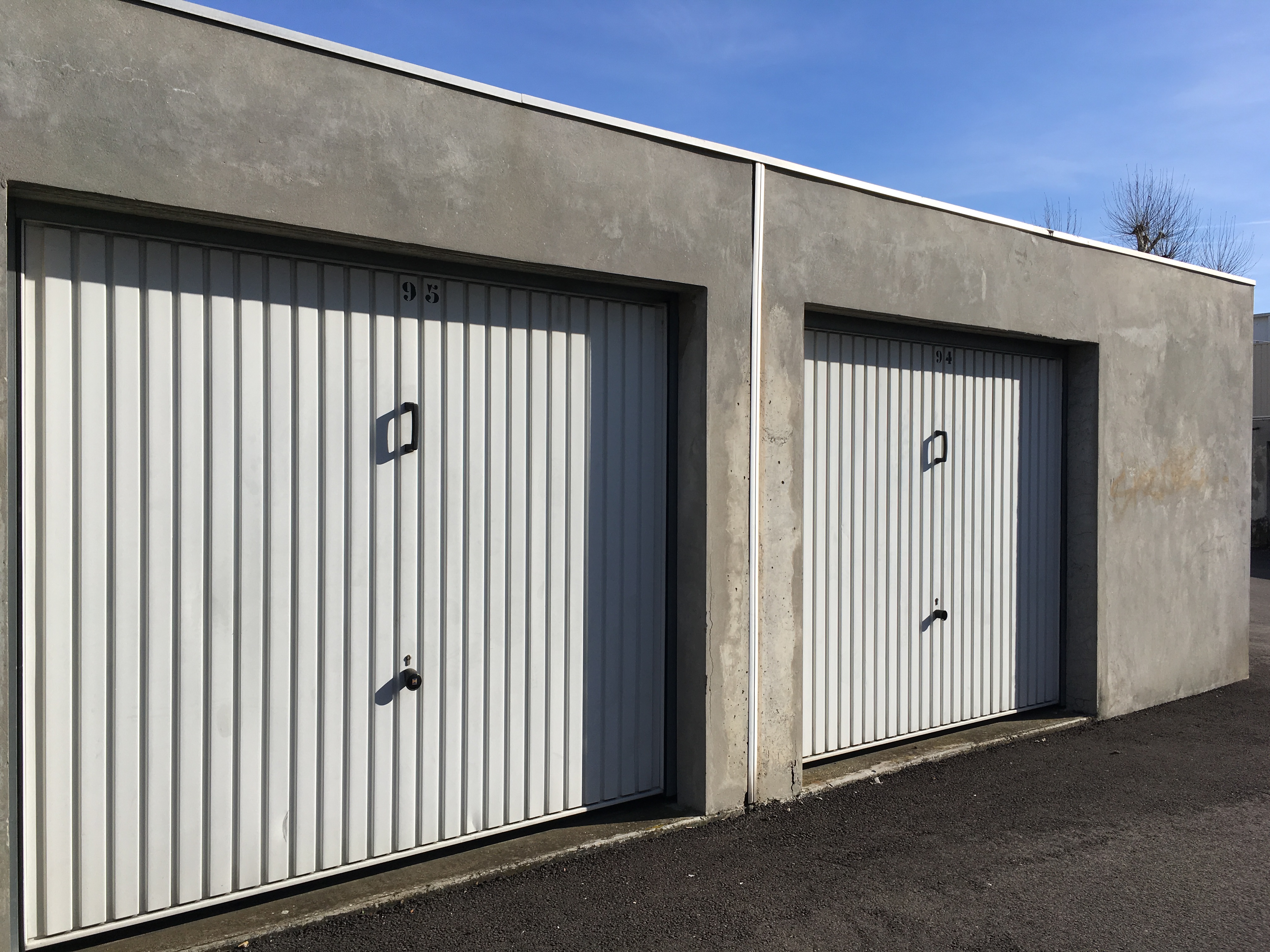 Location Boxe en RDC / Proche de Lyon