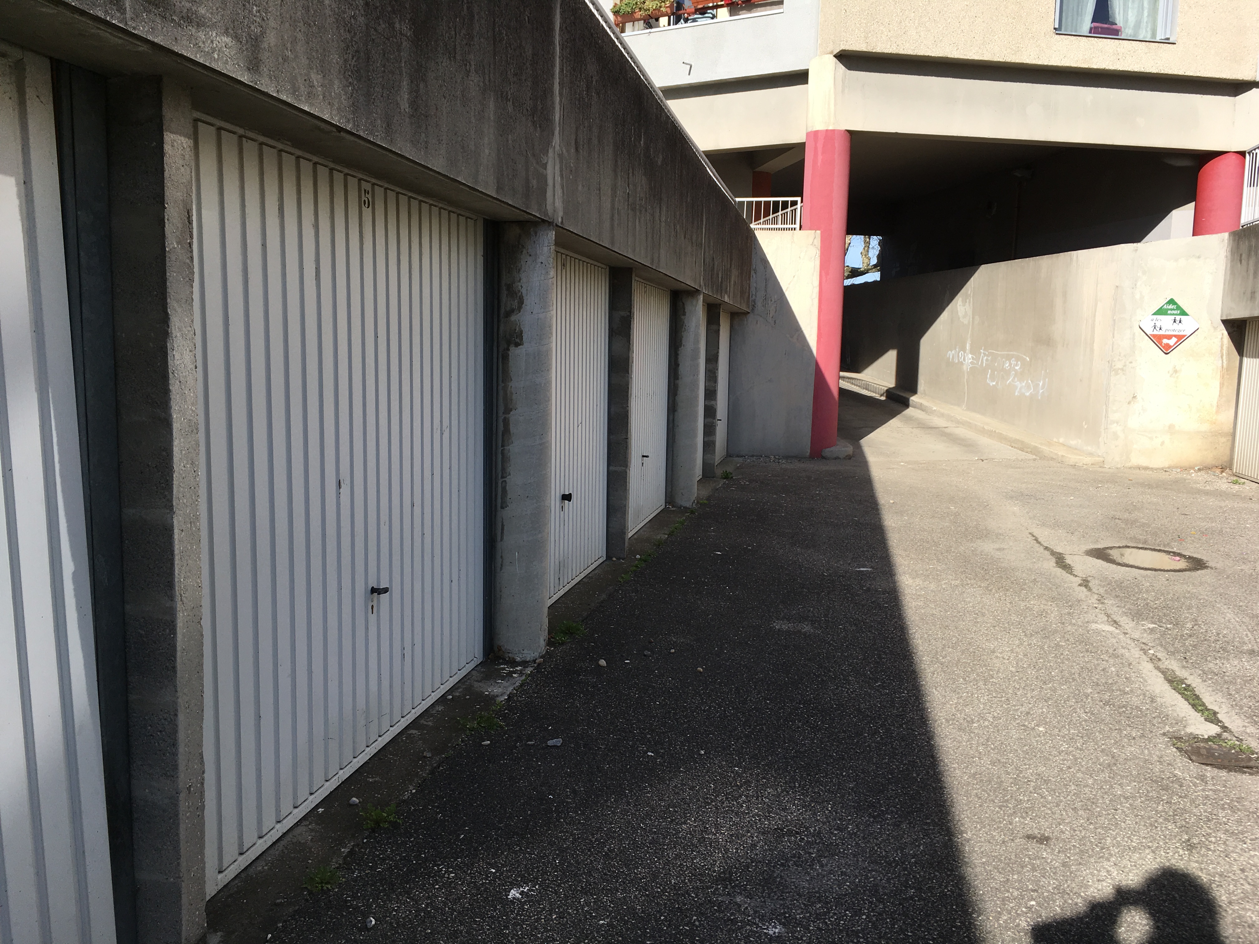 Box de stockage en RDC / Vénissieux