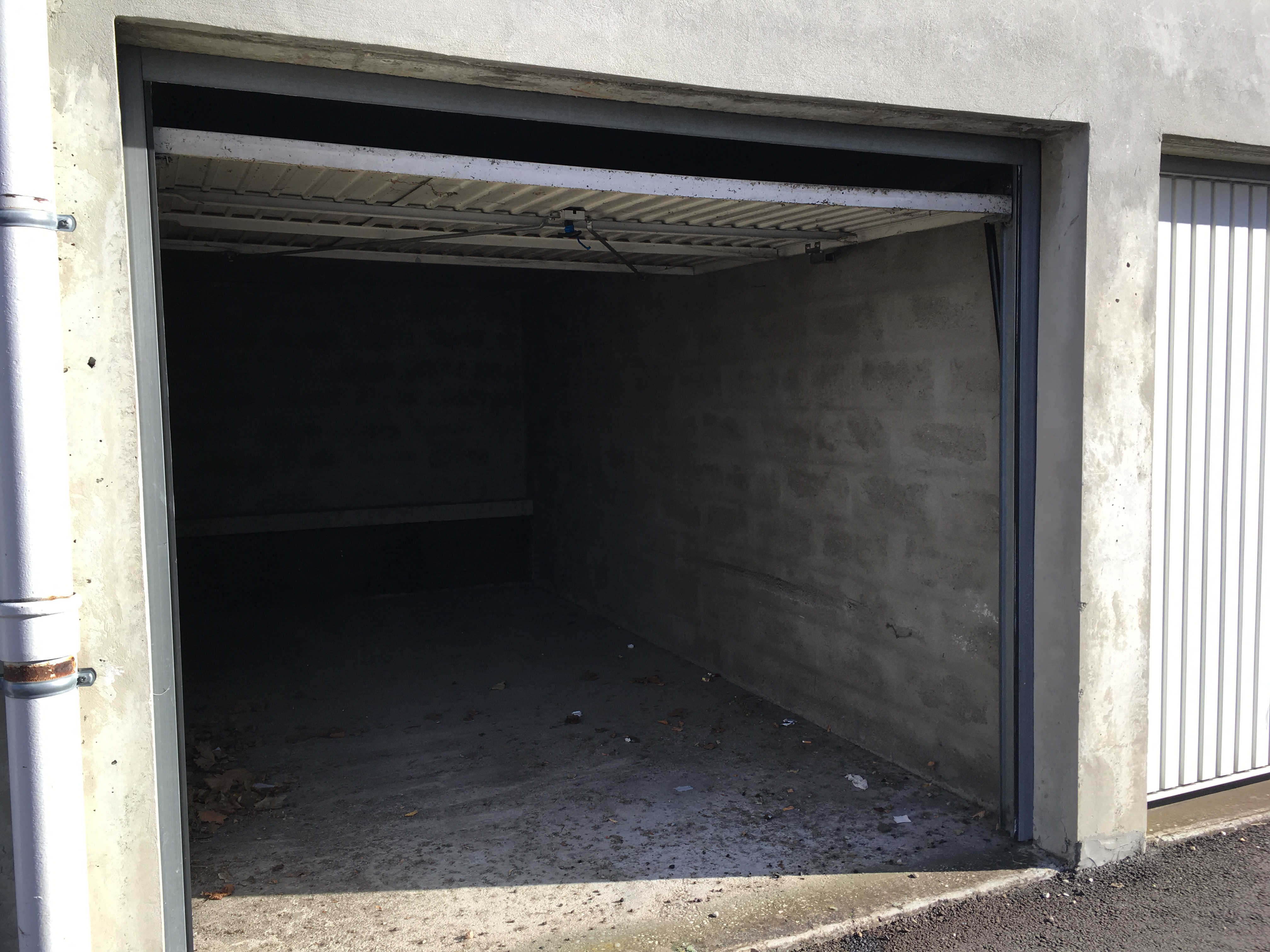 Box privé / Stockage / Vénissieux