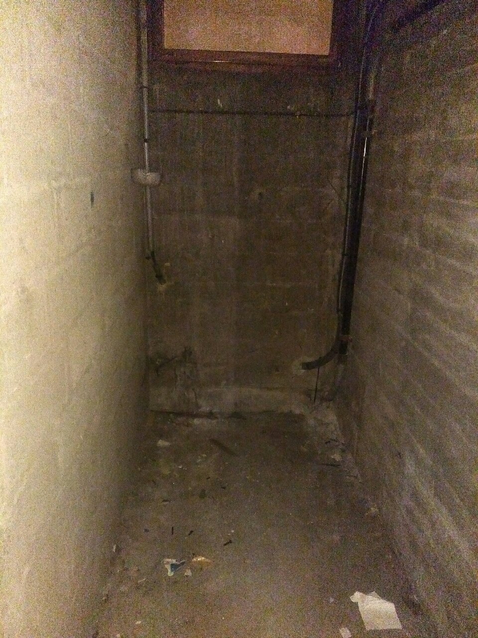 Cave à louer Sablon proche de la gare