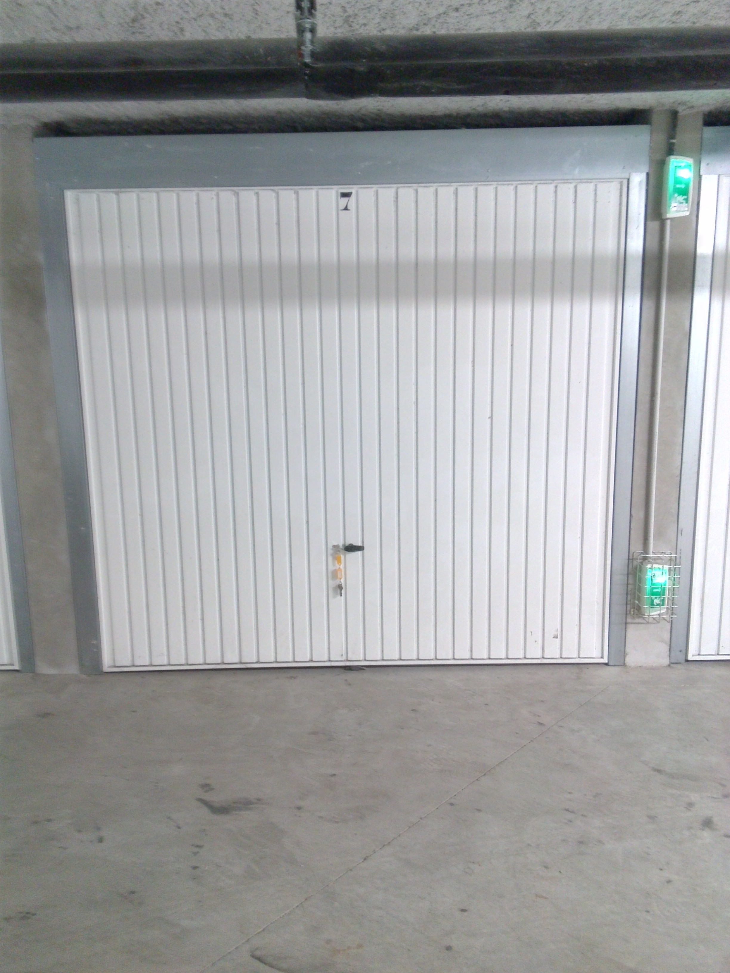 Garage à louer sur Bron