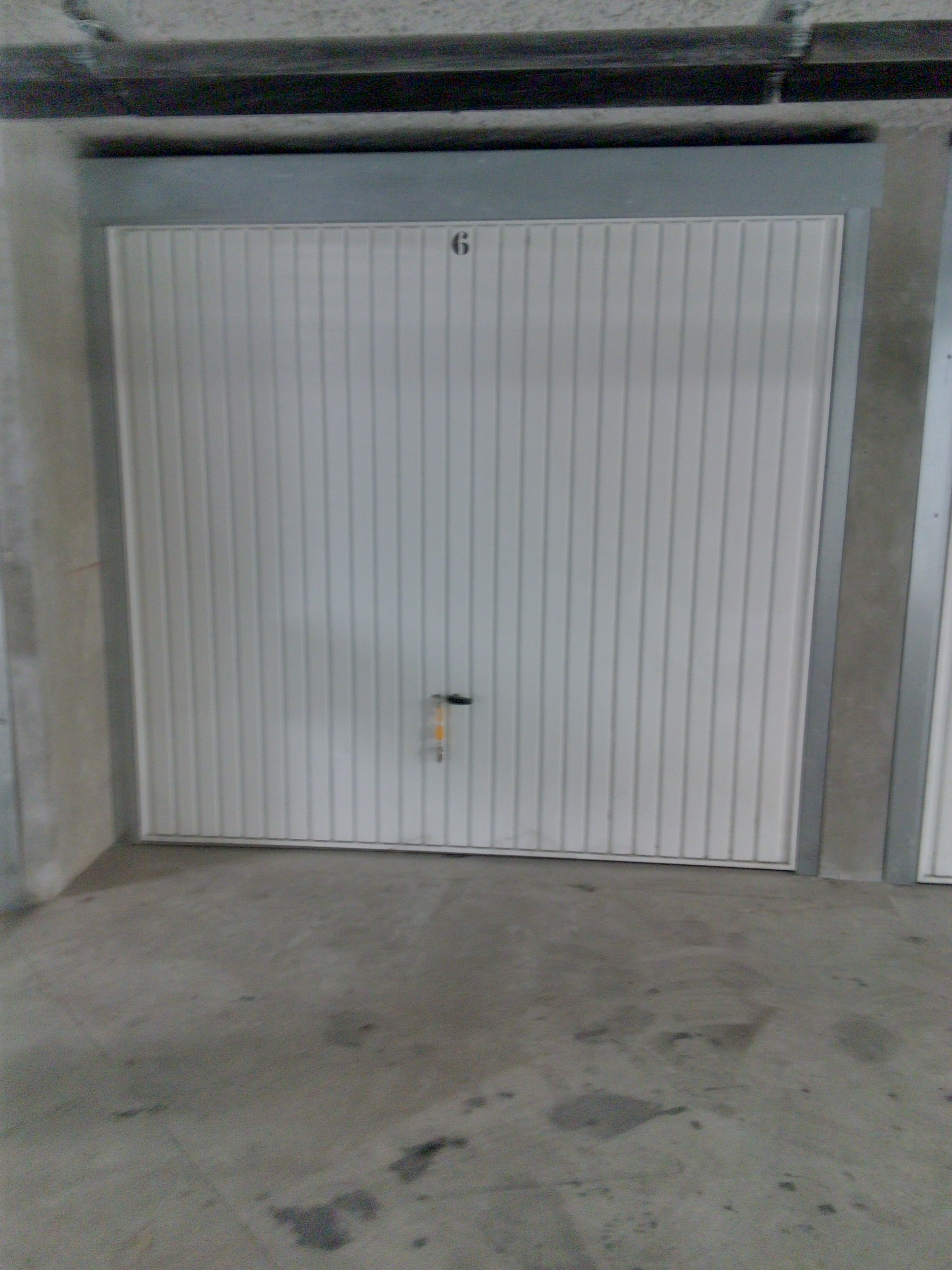 Location garage sur Bron