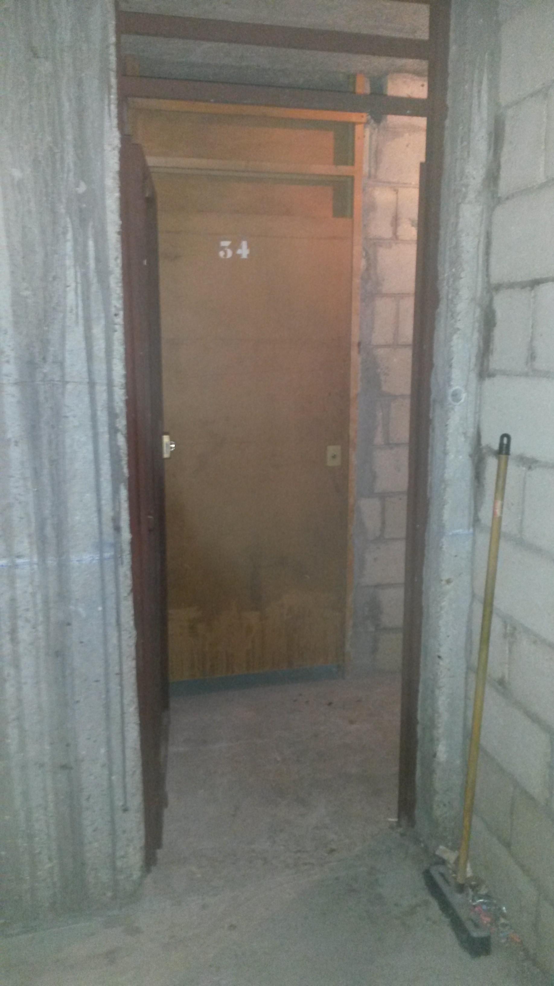 Cave sécurisée dans Résidence, protégée par 3 portes