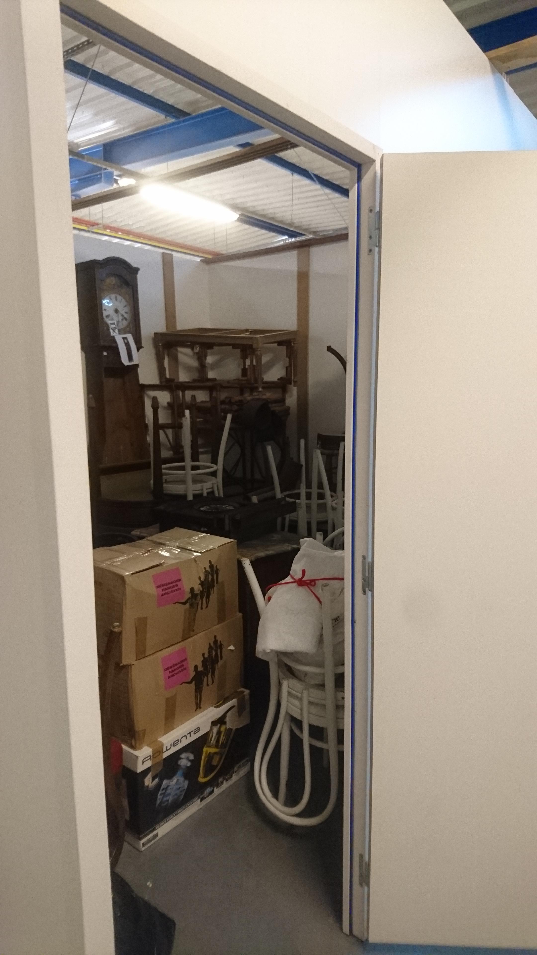 Box 10 m² stockage fermé sécurisé à Villejuif