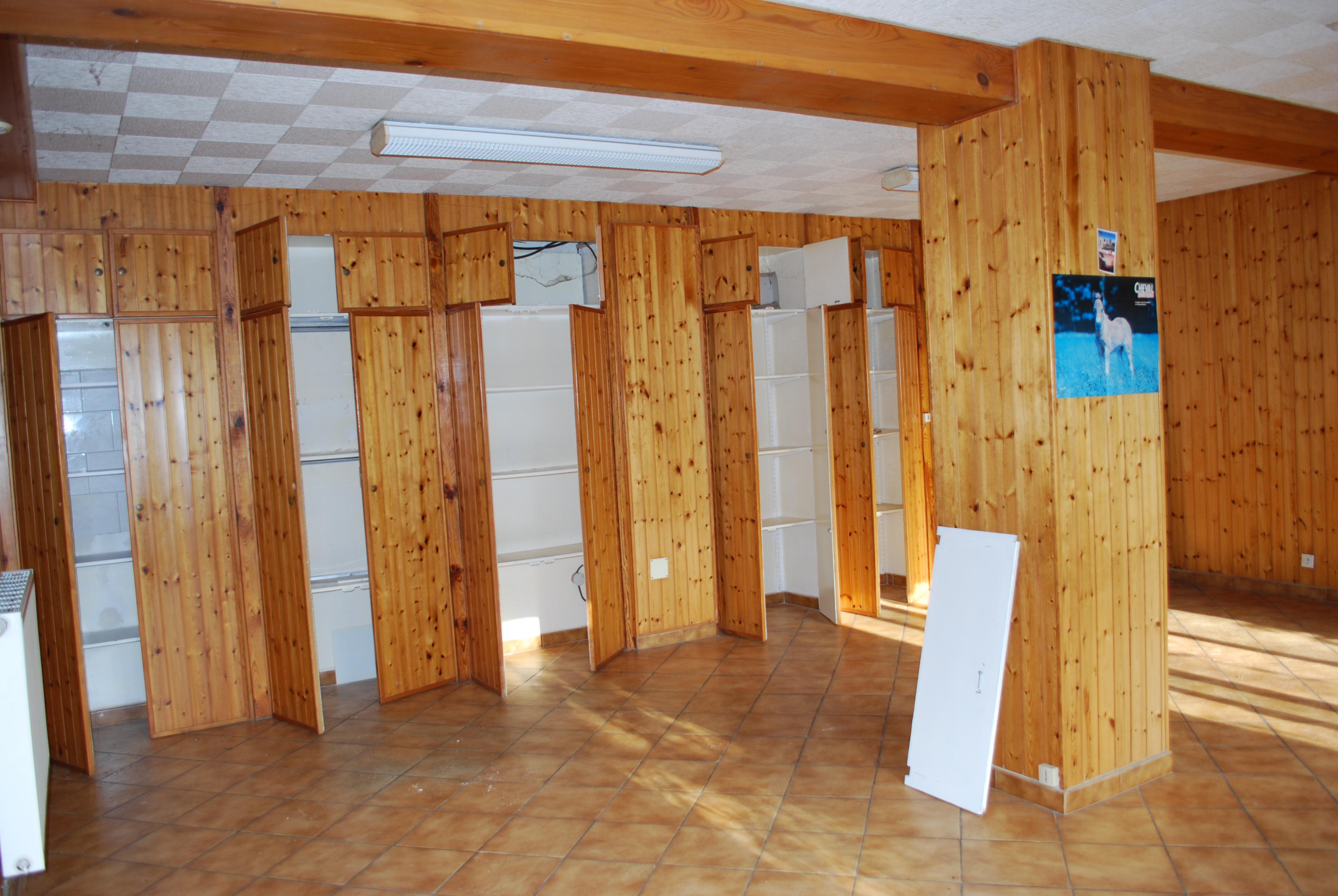 Box, garde meubles de 35m²