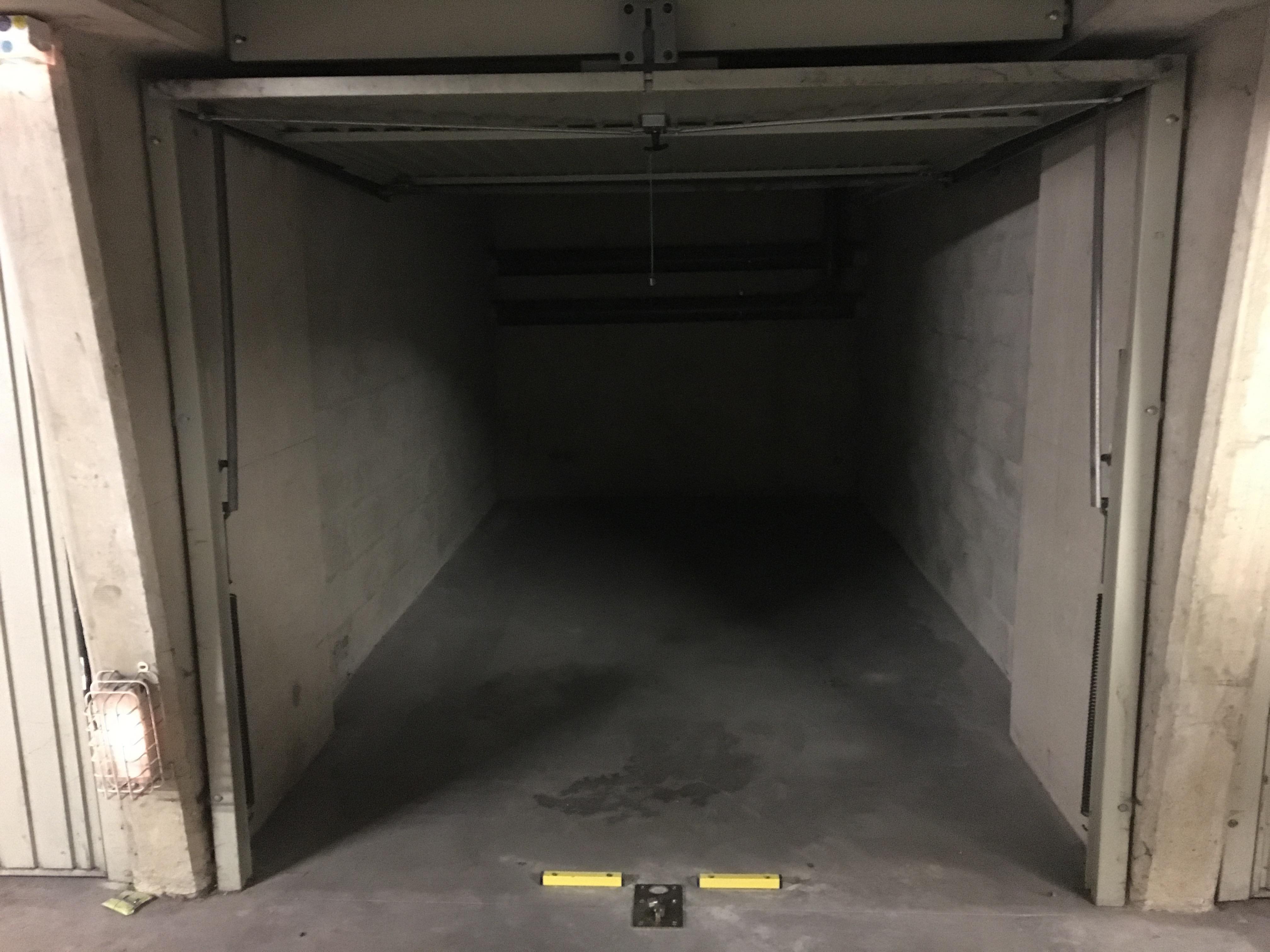 Garage sur Achères