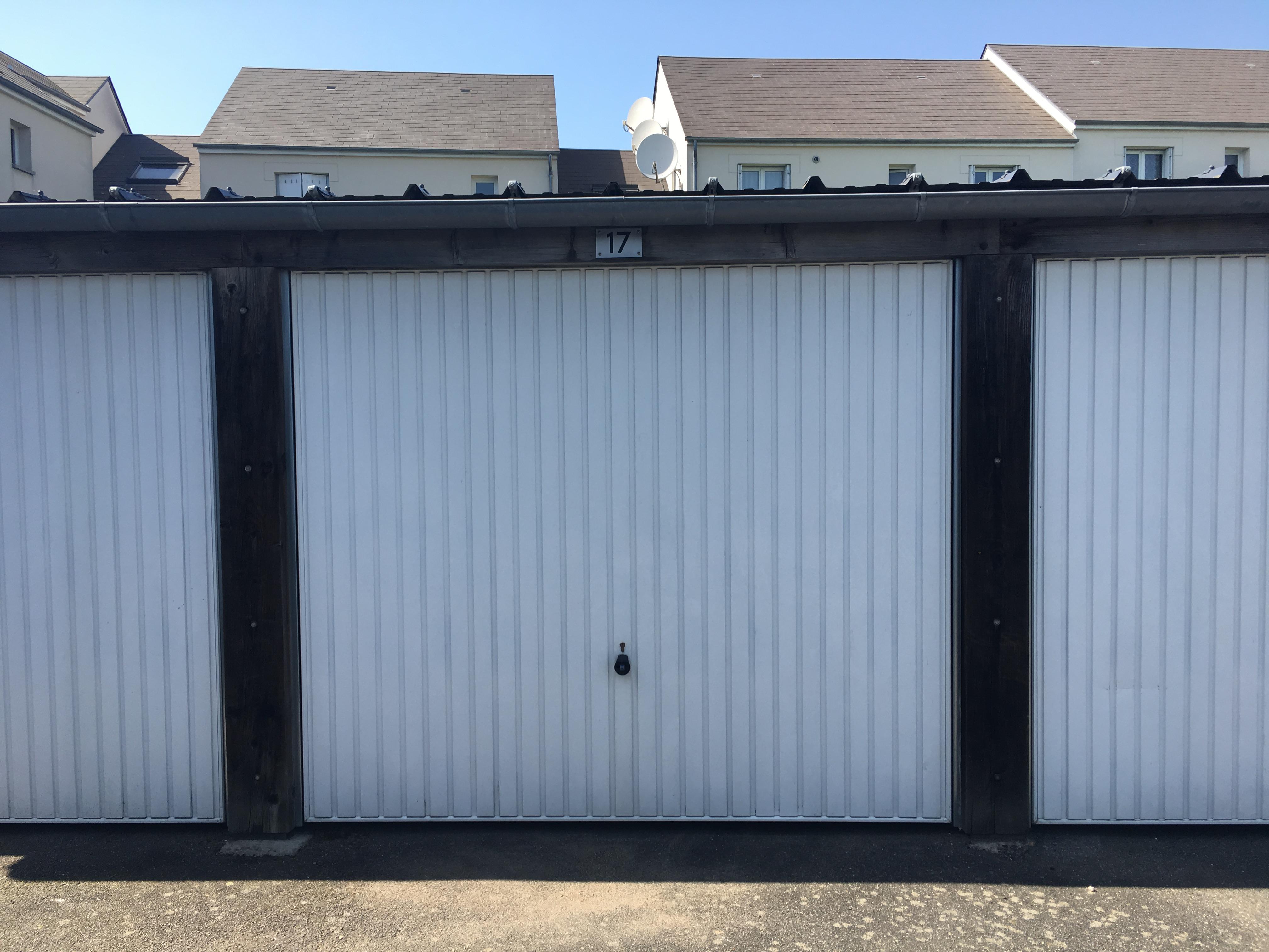 Espace de stockage en RDC à Orléans