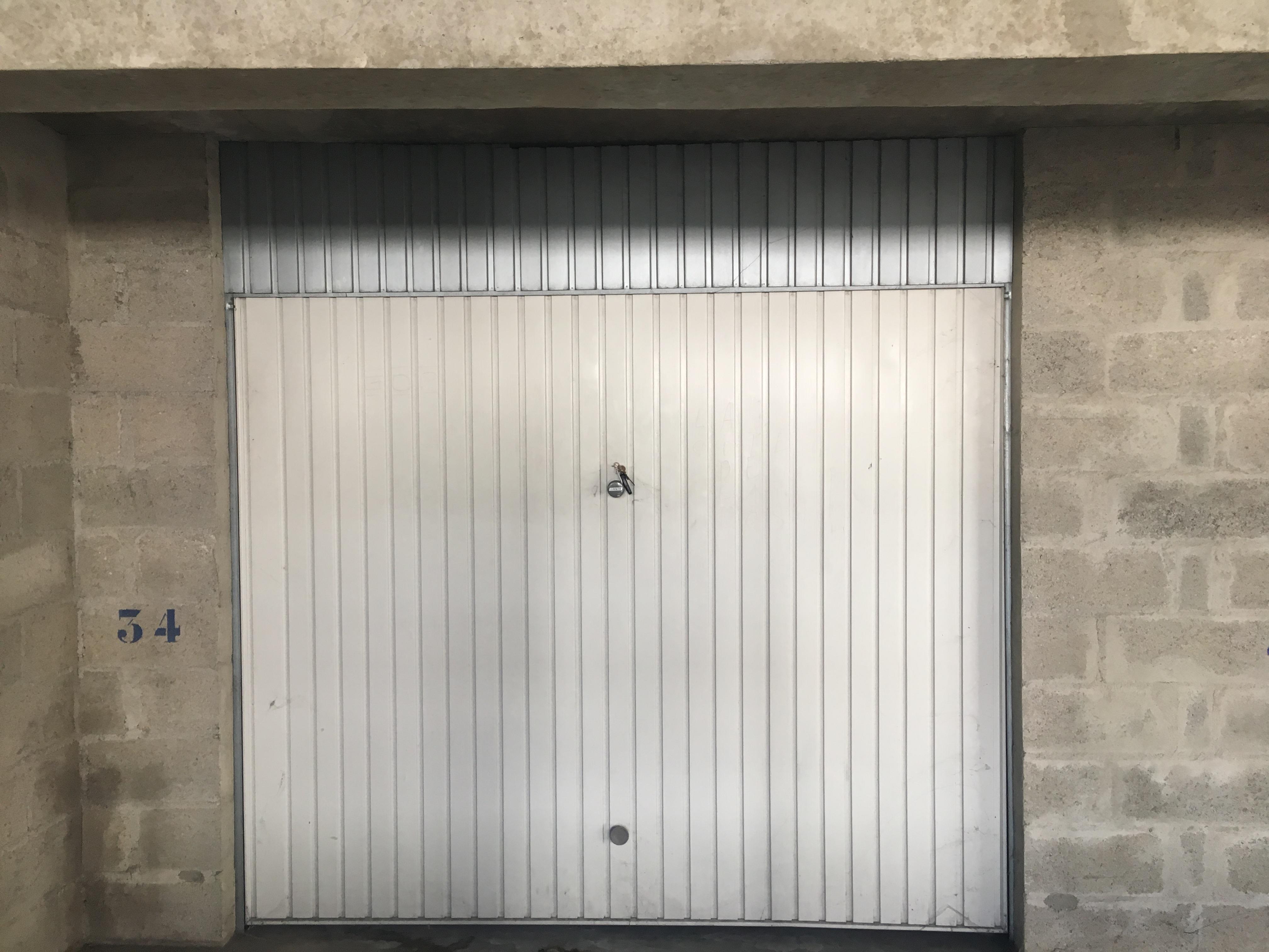 Location garage fermé / St Jean de Braye