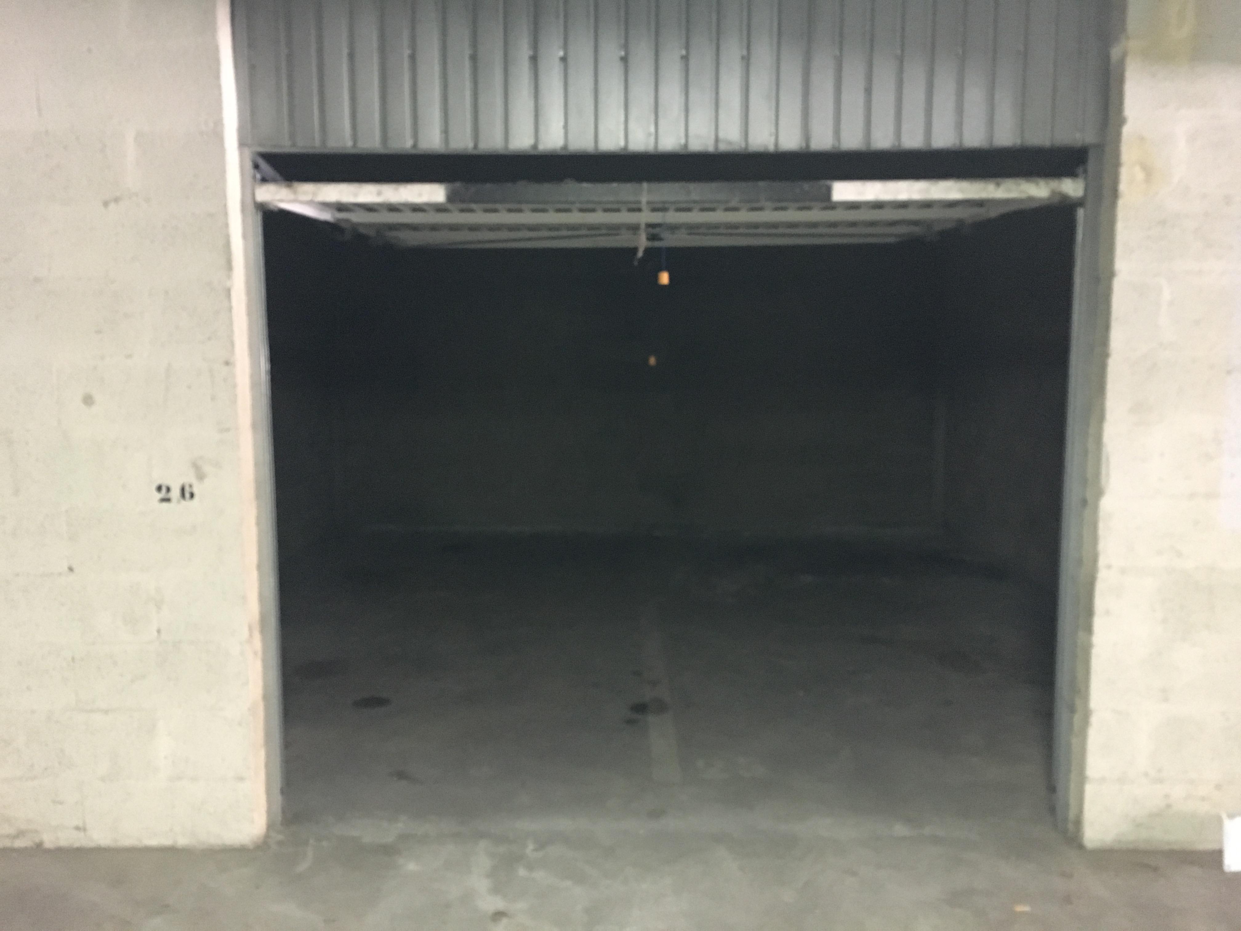Garage en sous-sol / St Jean de Braye
