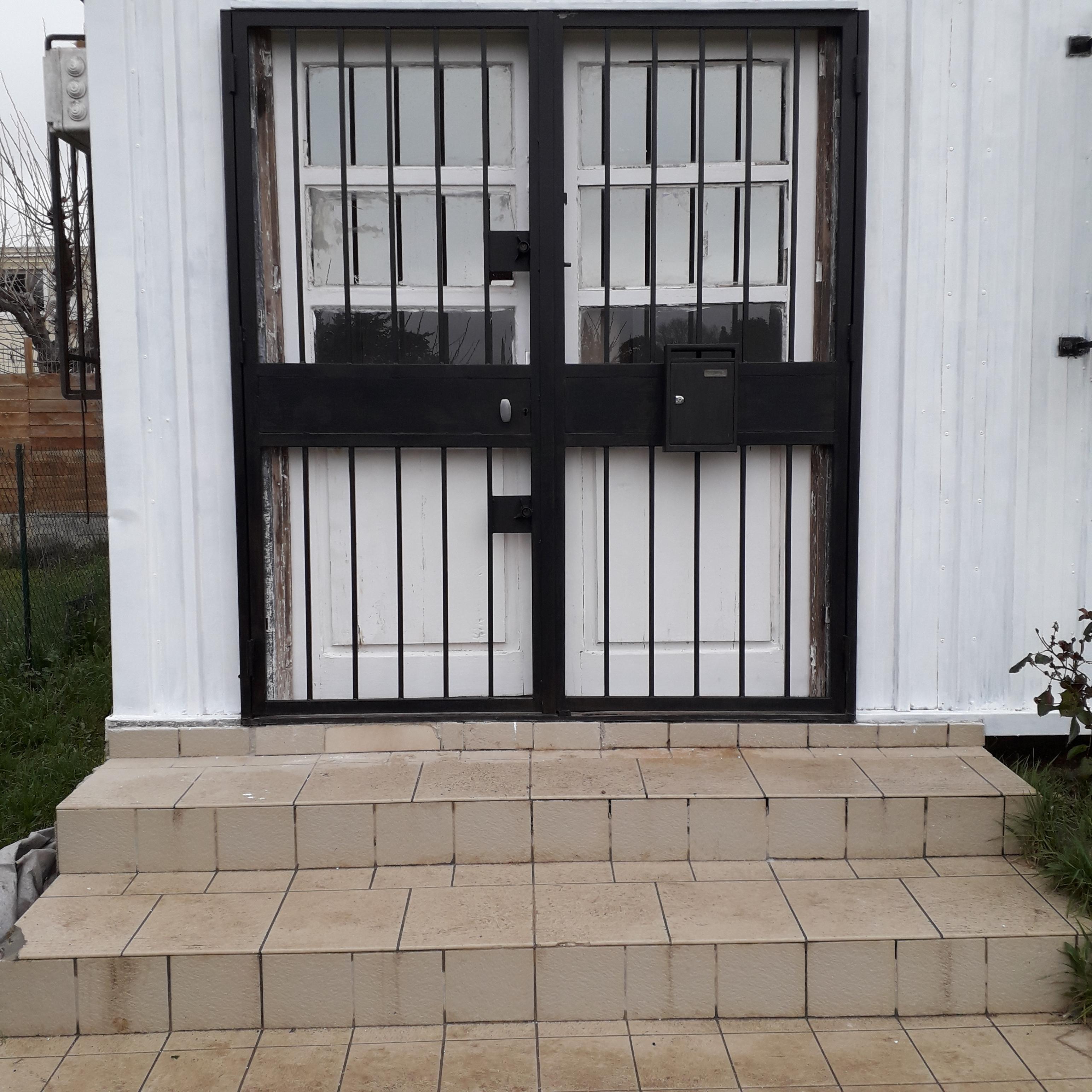 Box de stockage / Garde meuble