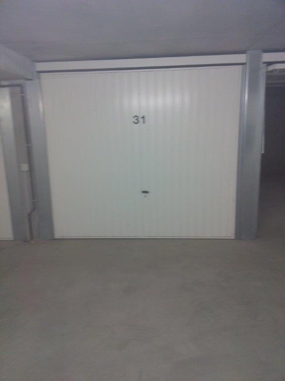 Location garage fermé/ Chaponost