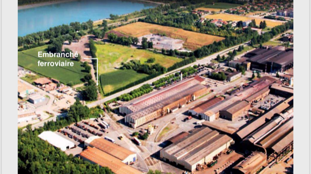 Site industriel pour stockage professionnel ou particulier
