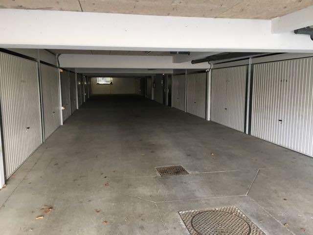 Loue garage en sous-sol à Gévezé
