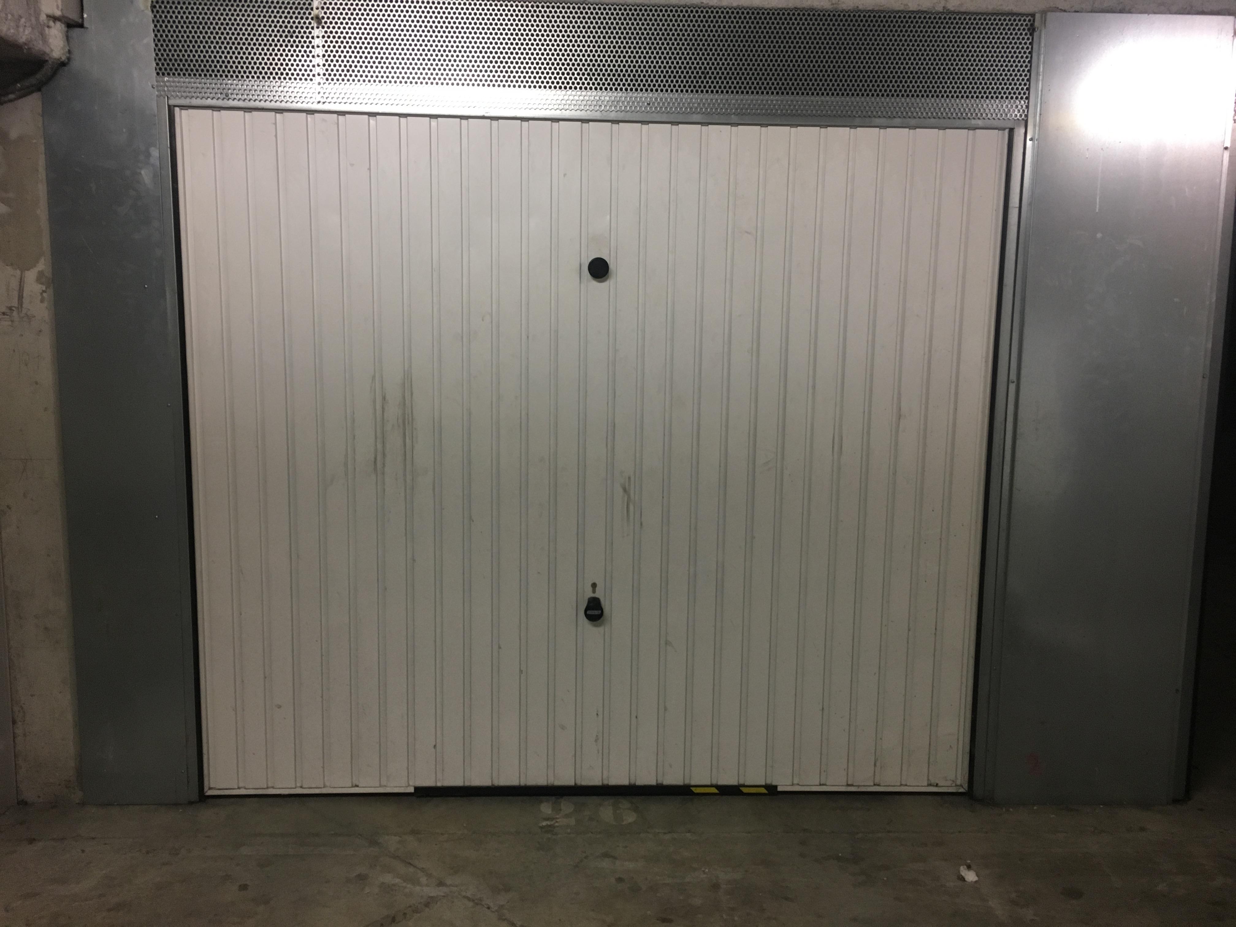 Garage / parking sécurisé