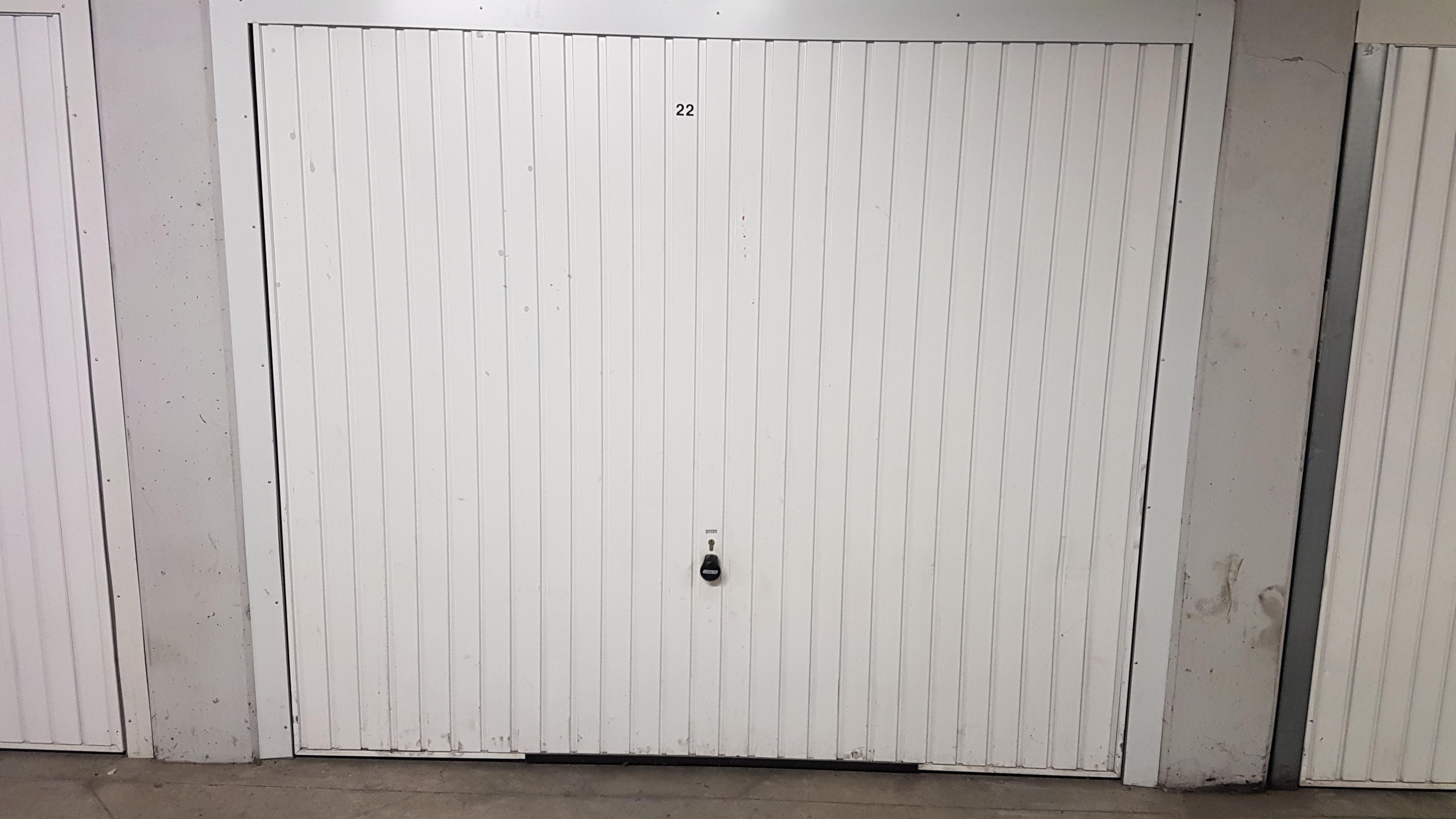 Garage - Box fermé à louer
