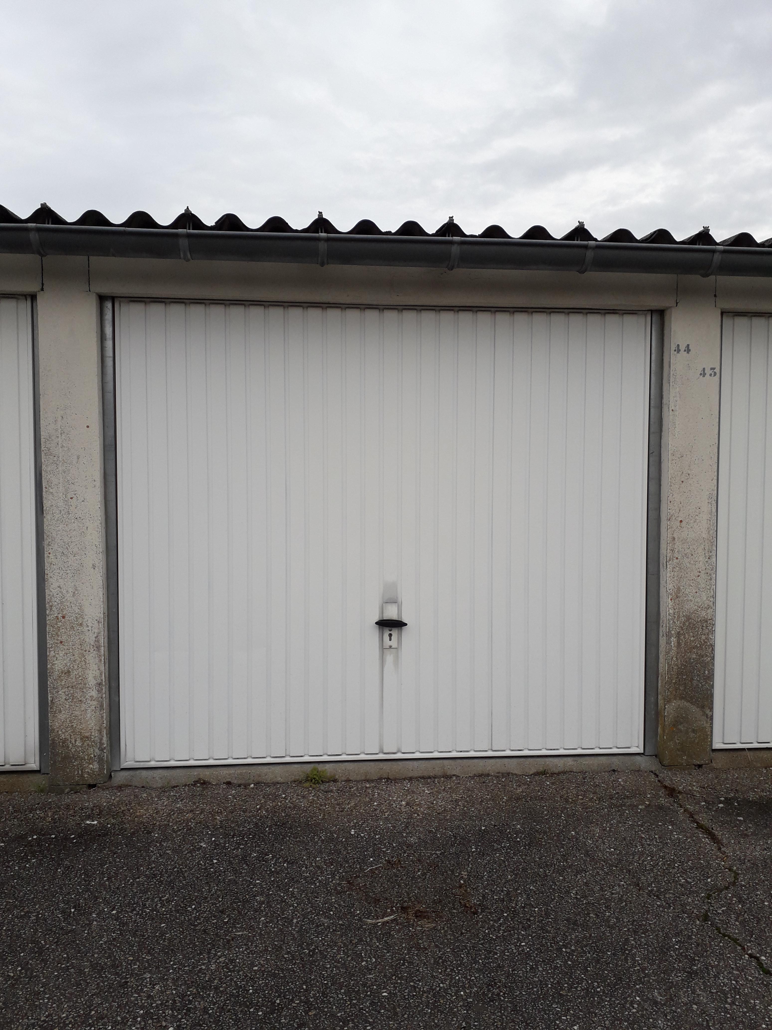 Espace stockage 13m2 à louer