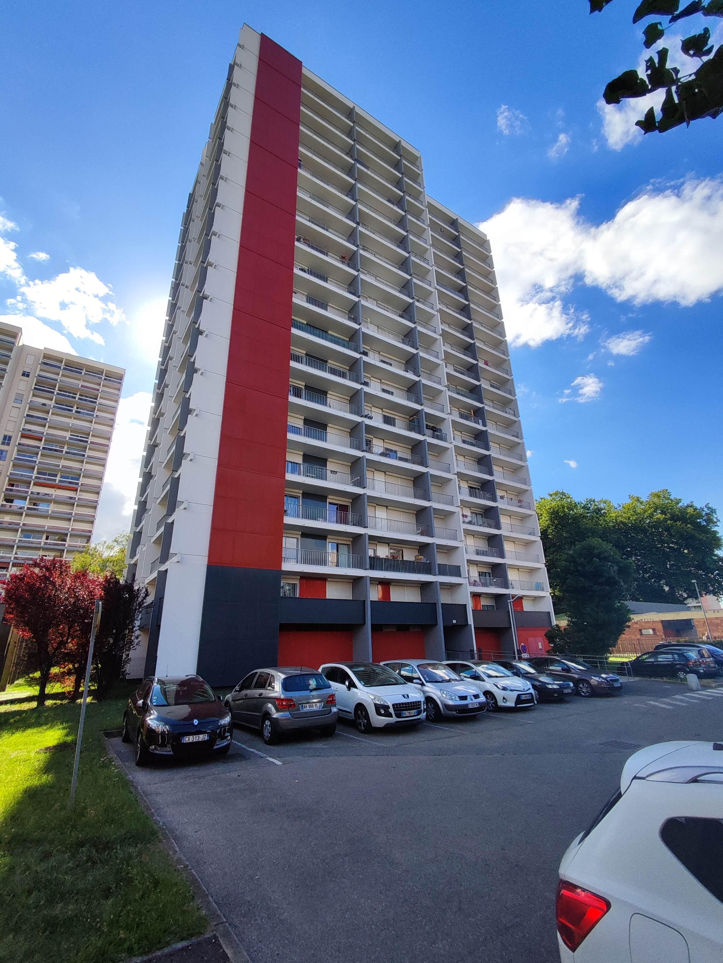 Location garage fermé / St Etienne