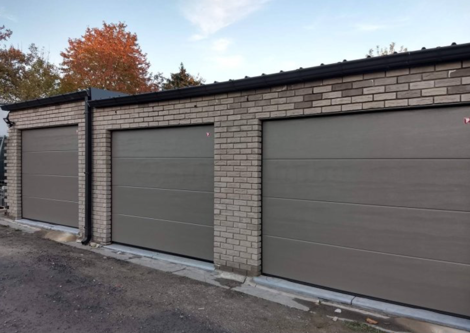 Garage de 18 m2 à louer à Morlanwelz