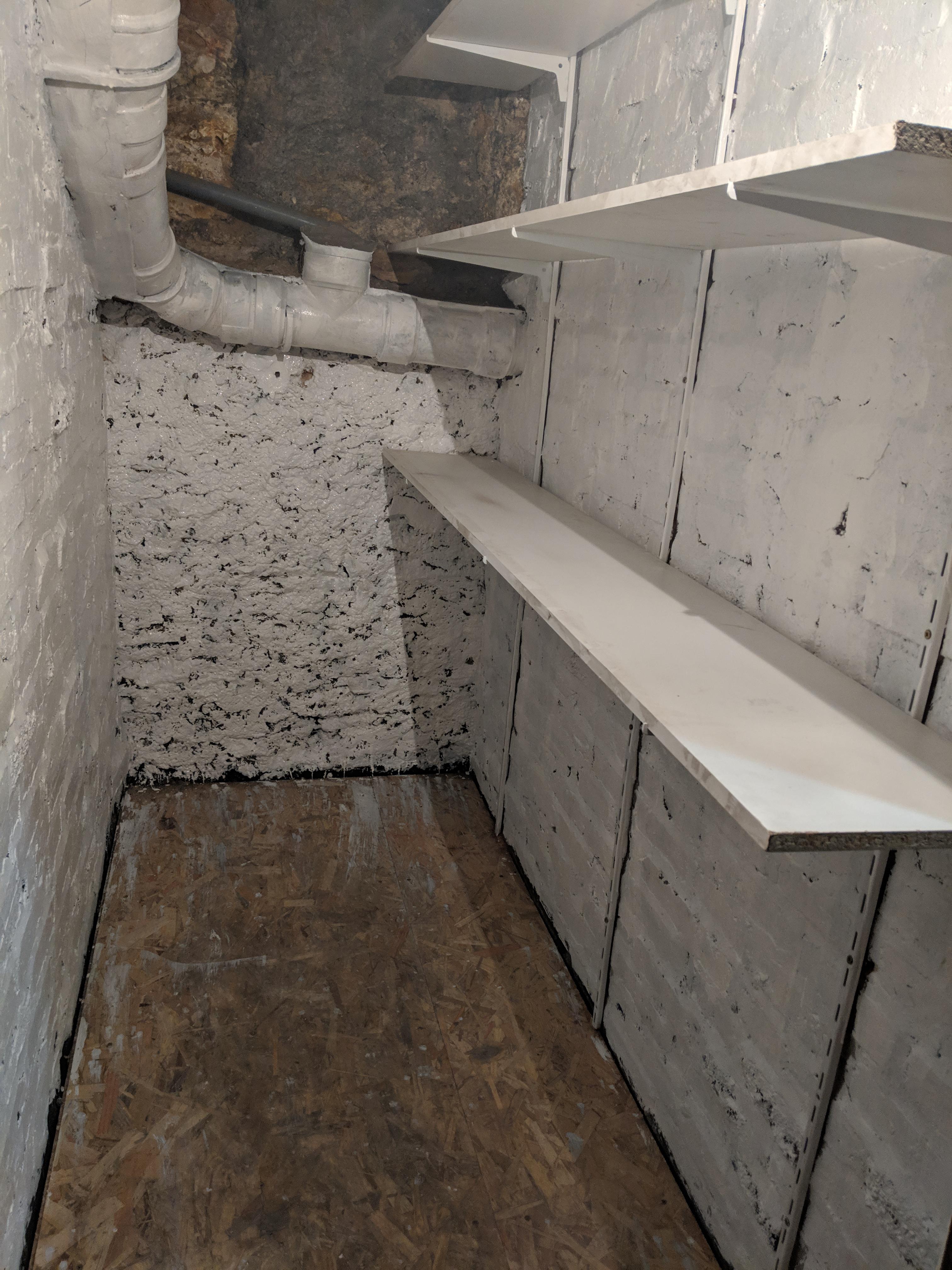 Cave 2,5m2 Saine Levallois-Perret