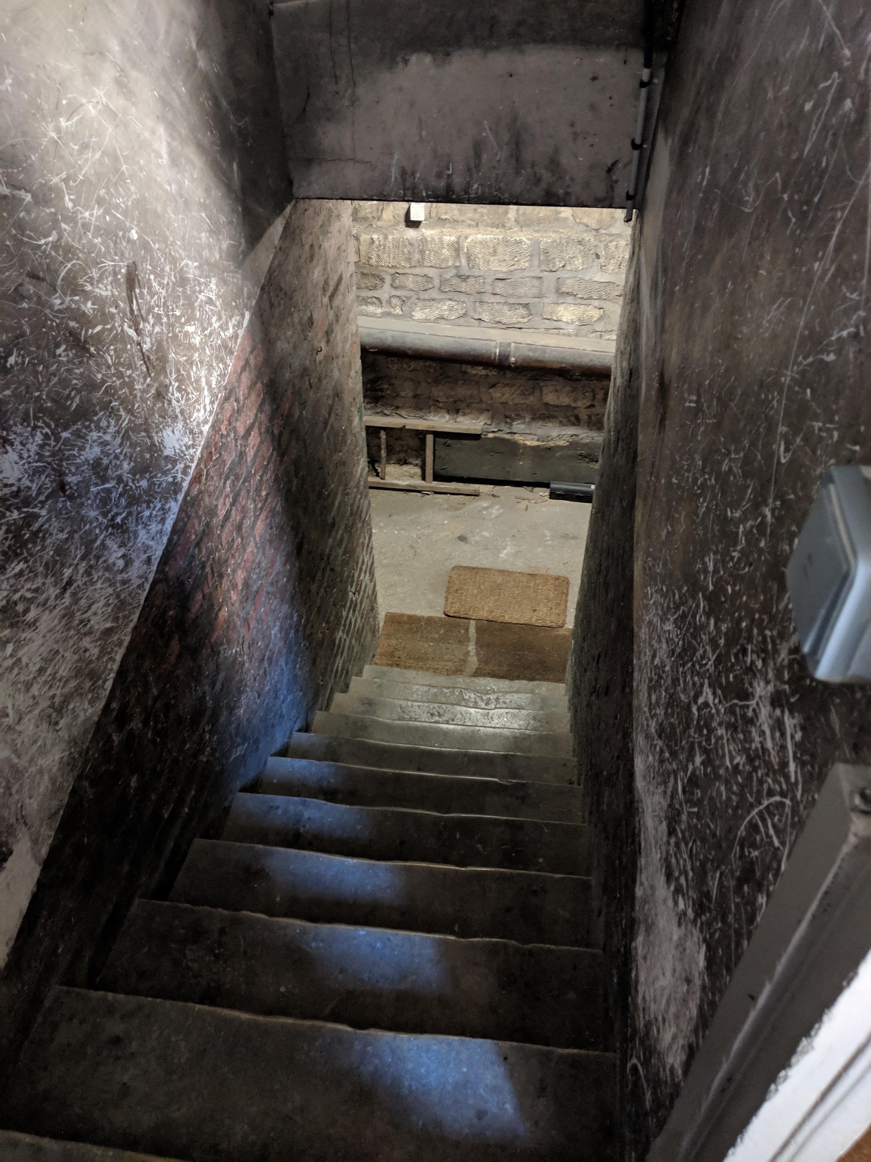 Cave 2,5m2 Saine Levallois-Perret