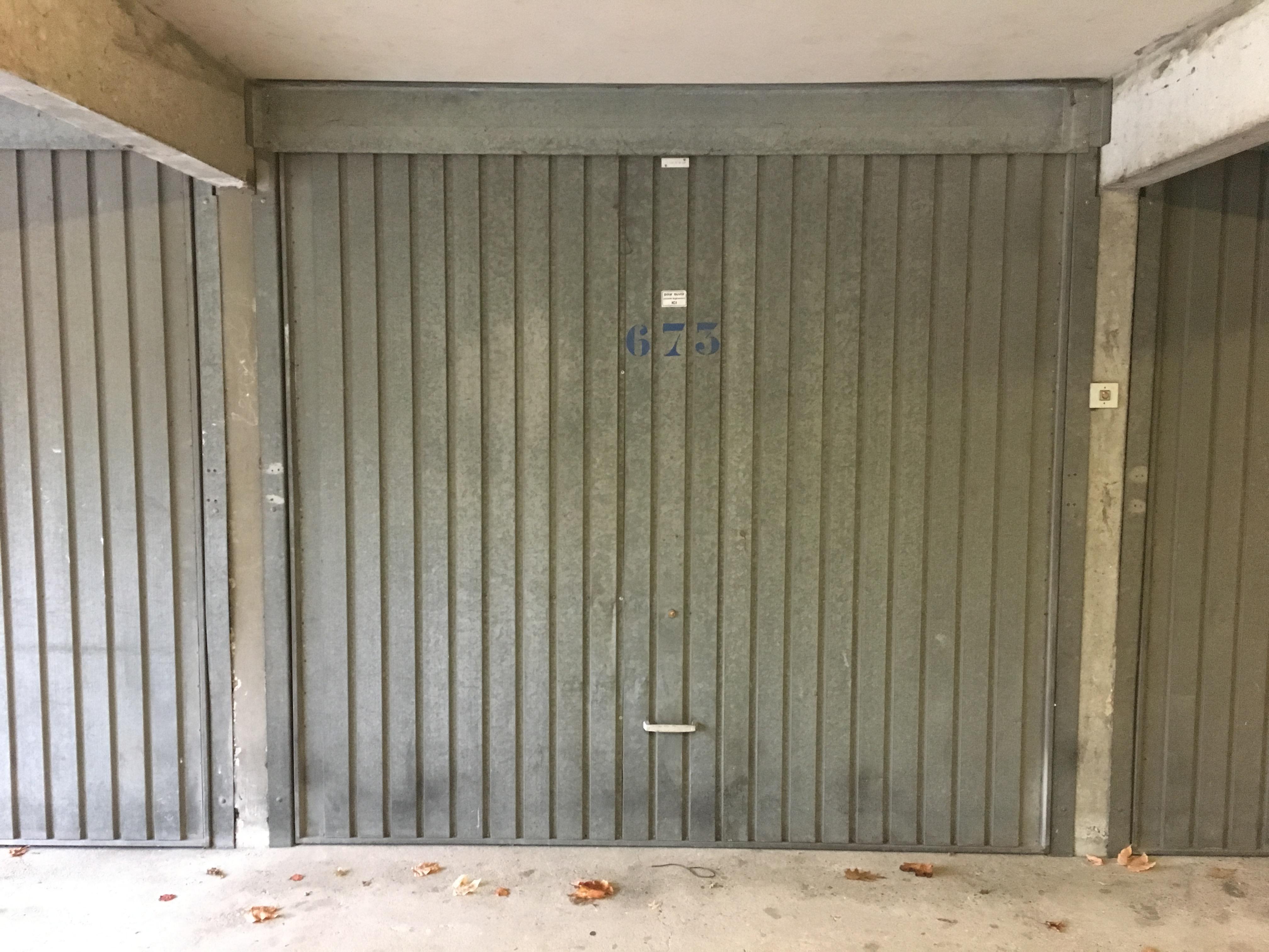 Garage rez de chaussée