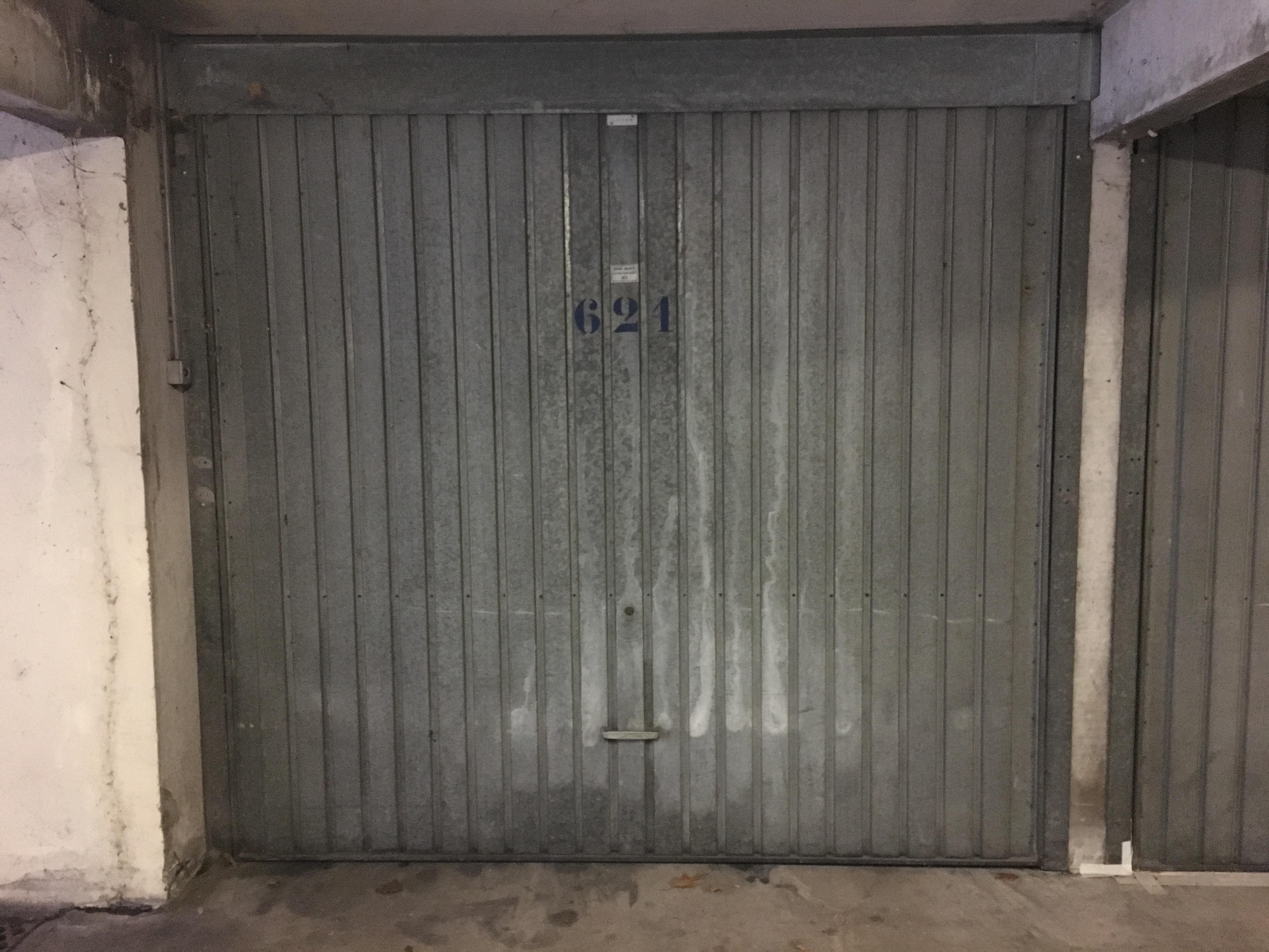 Garde-meubles en RDC / Bourg