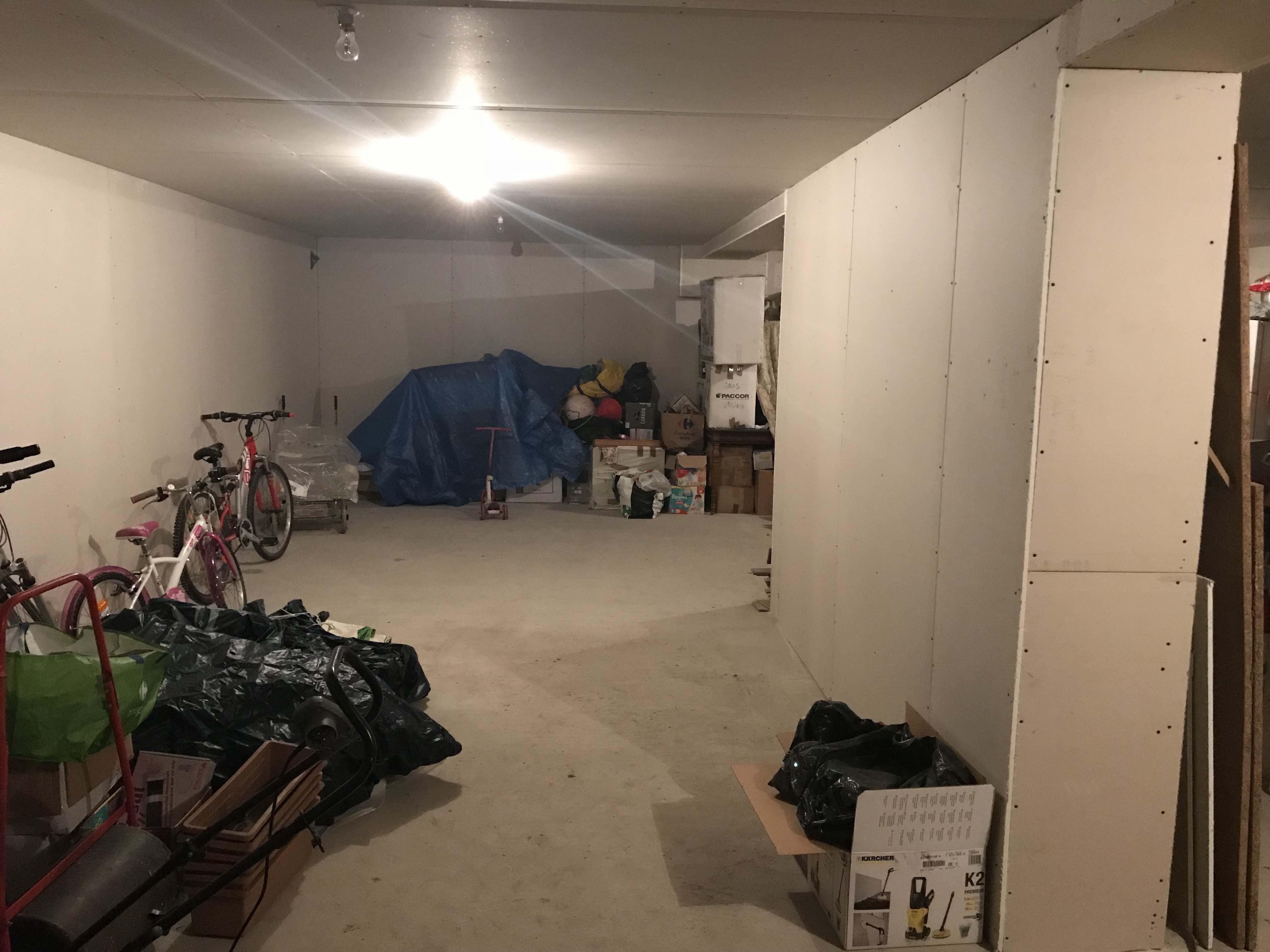Sous-sol total dans une maison privée