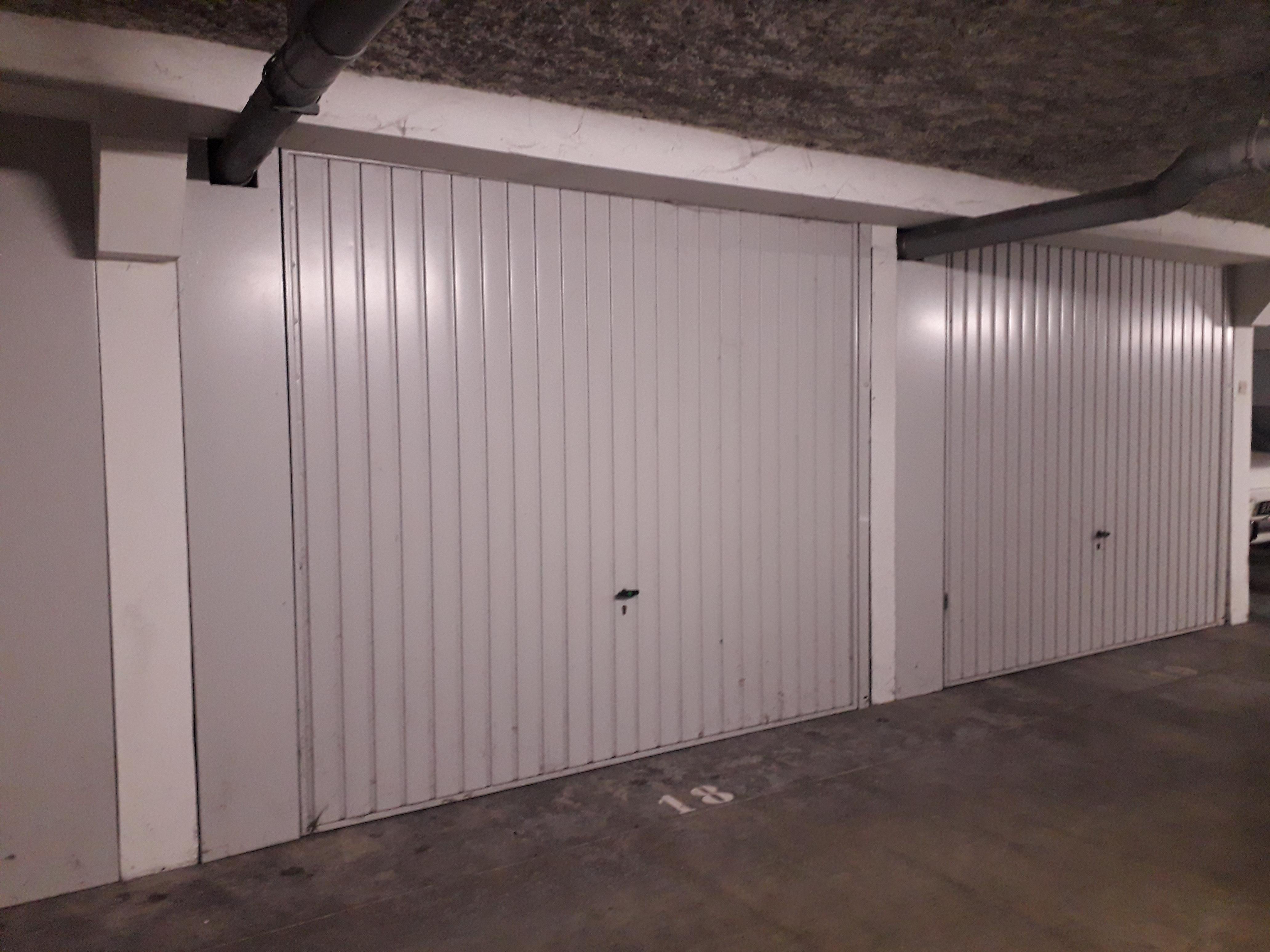 Stationnement privé / Mérignac