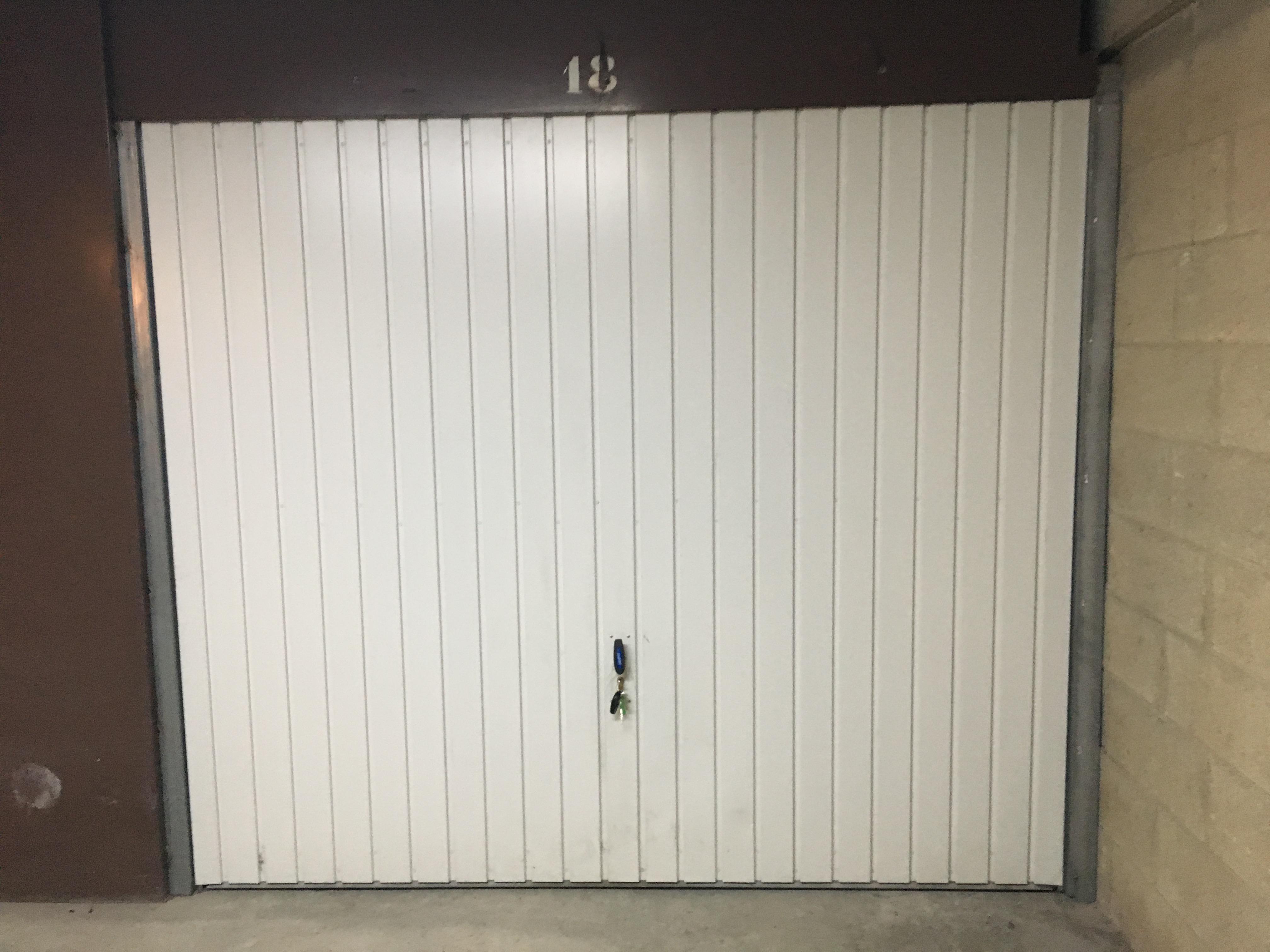 Garage à louer à Reims