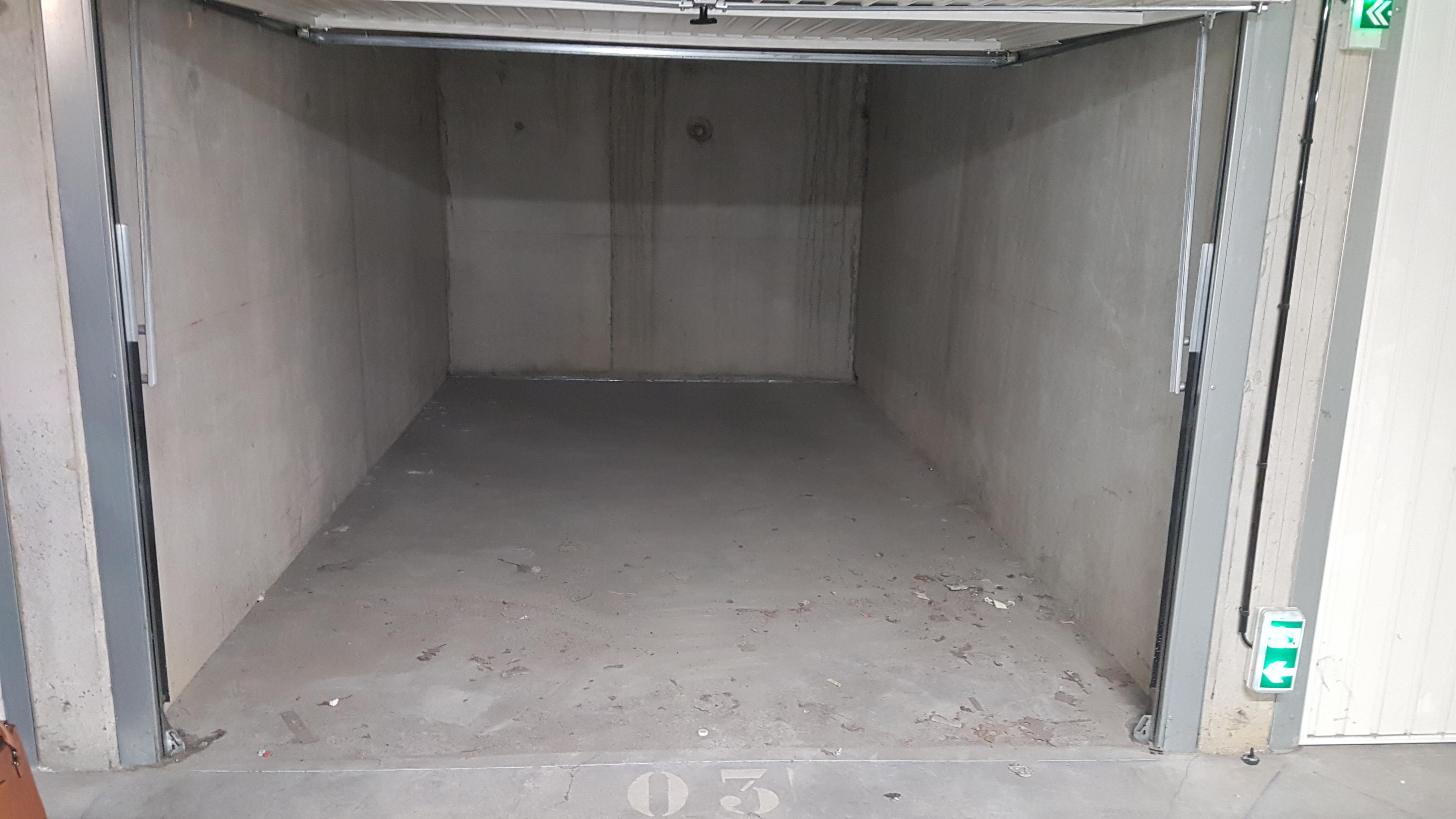 Toulouse garage/box fermé