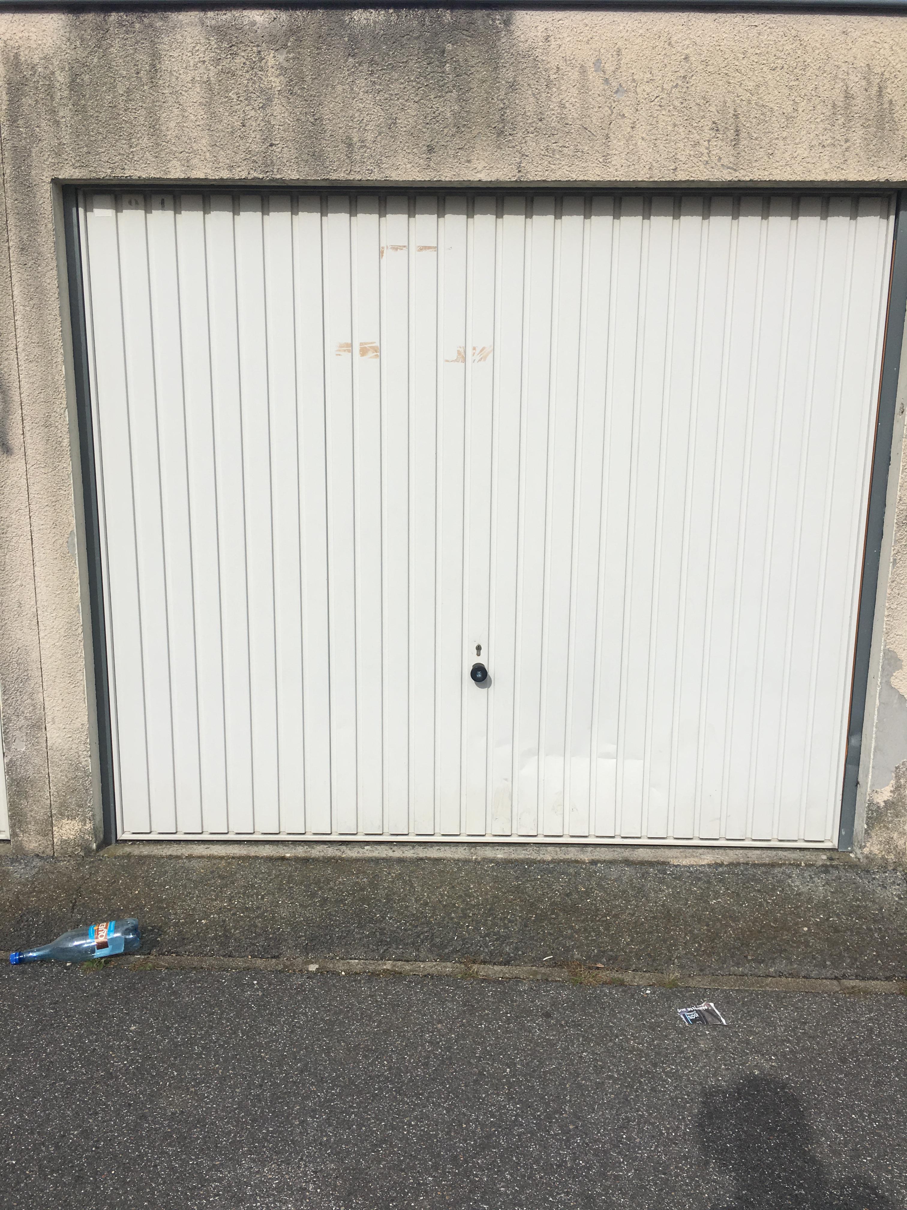 Box de stockage accessible en rez-de-chaussée