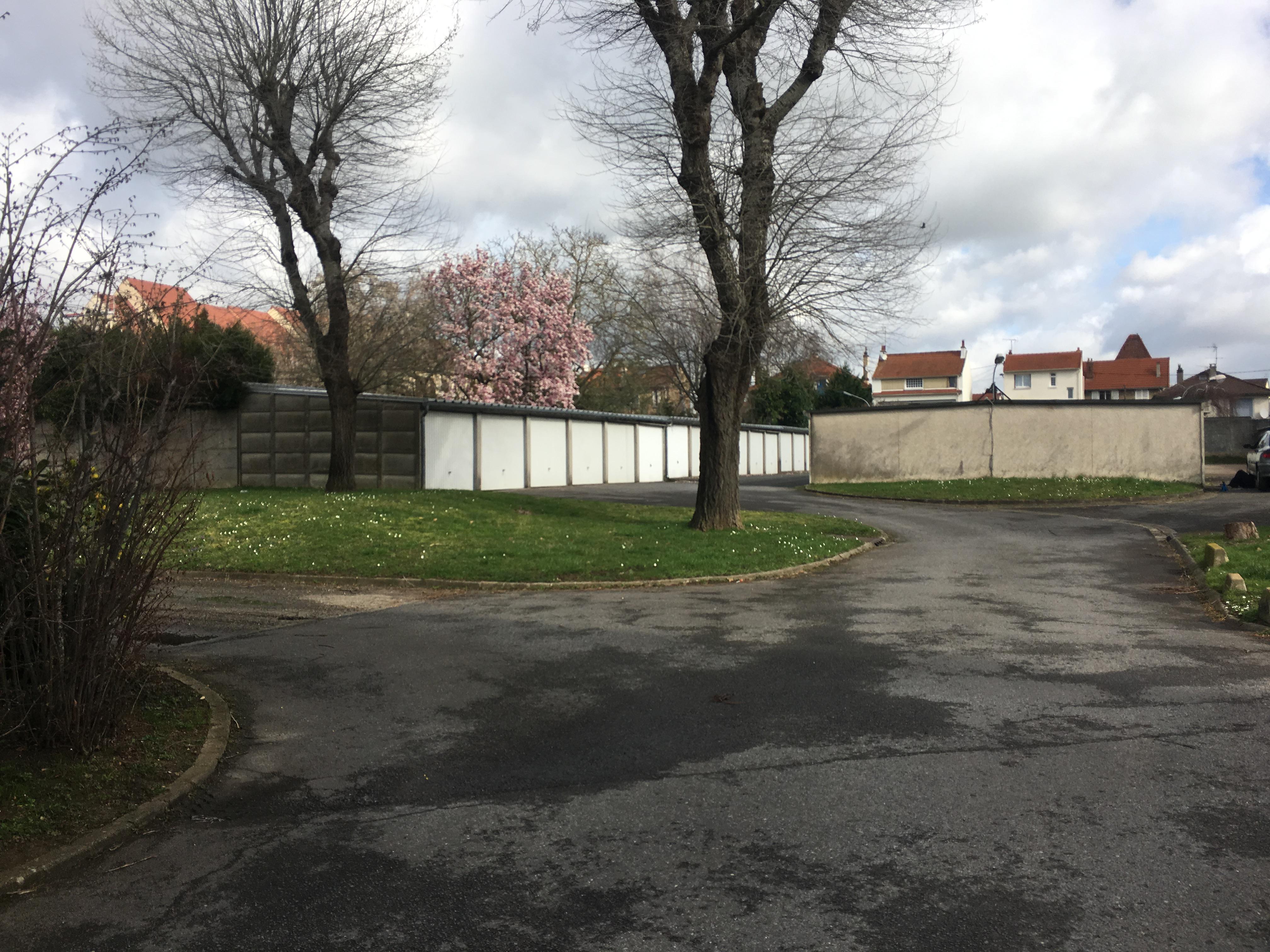 Box de plain-pied sécurisé dans le 77
