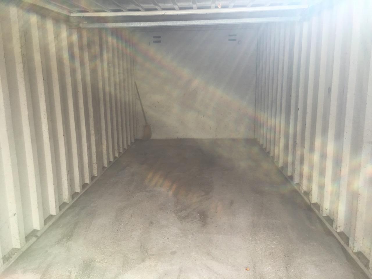 Garde meuble sécurisé / Garage rez de chaussée