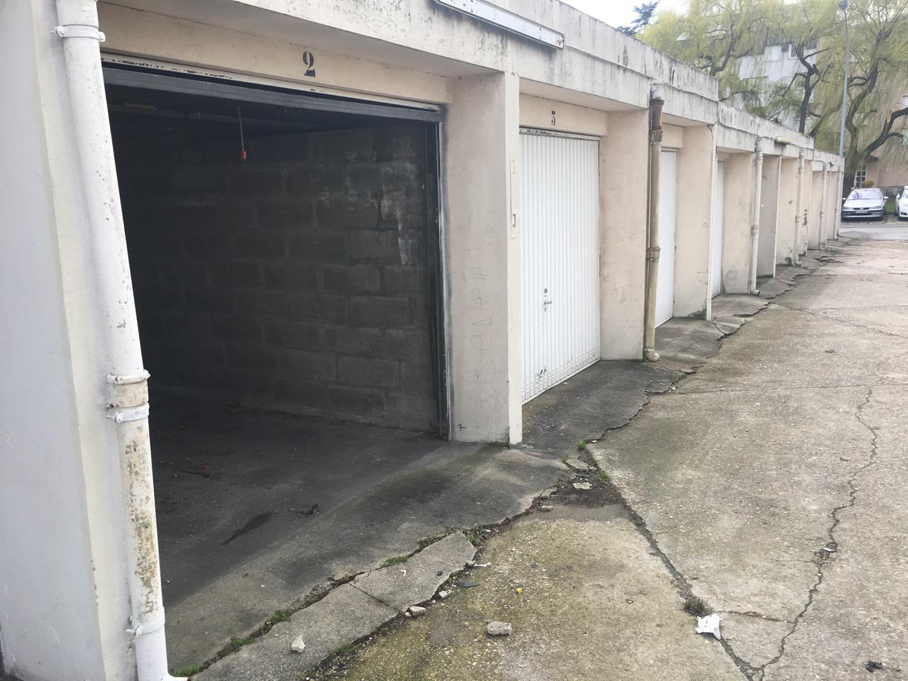 Box fermé et sécurisé