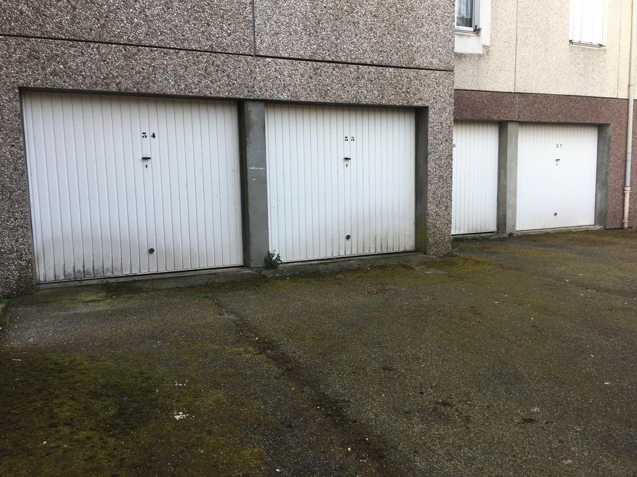 Garage à louer Evreux proche Golf