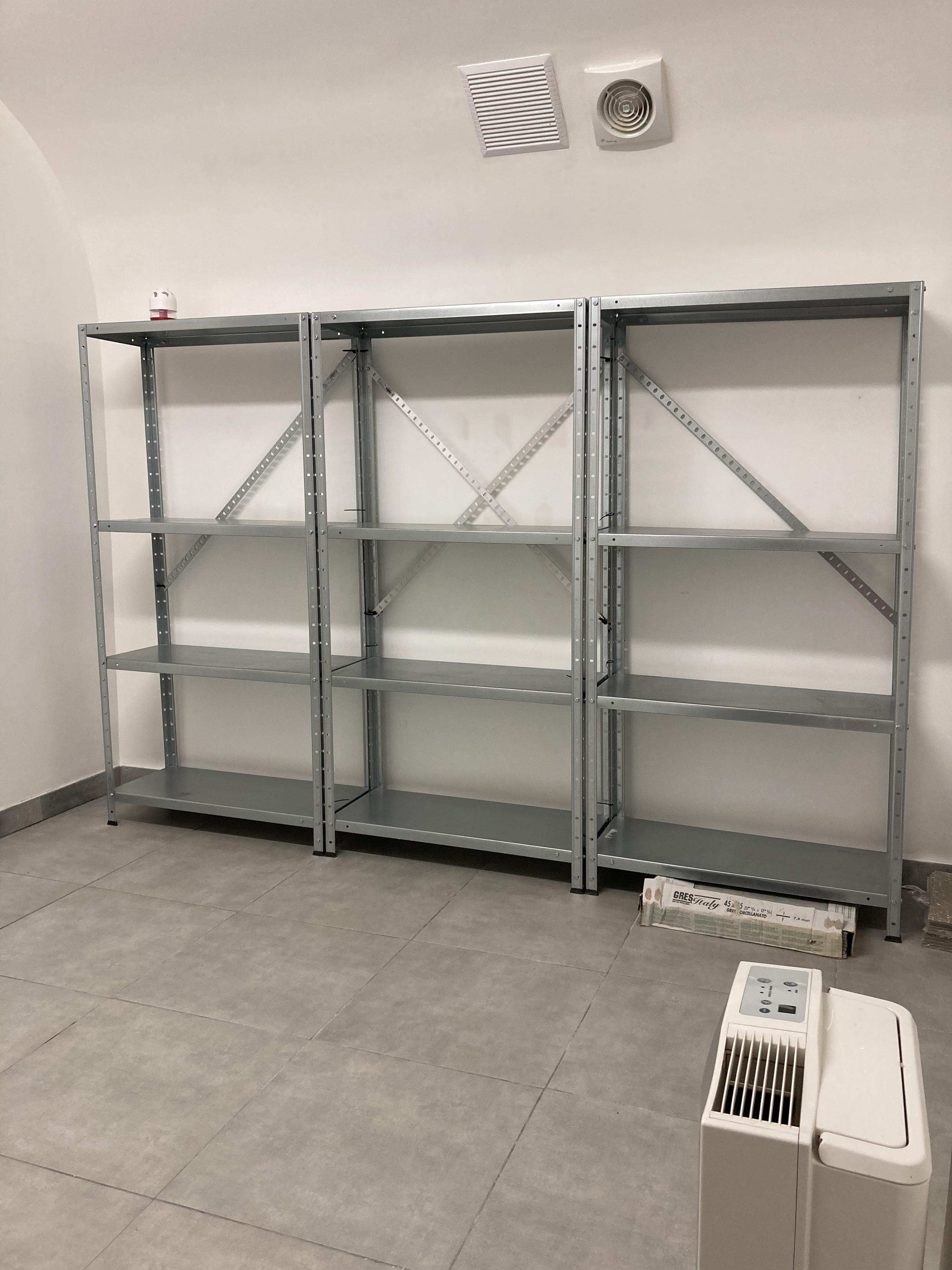 Grande cave rénovée de 12 m2 avec ventilation