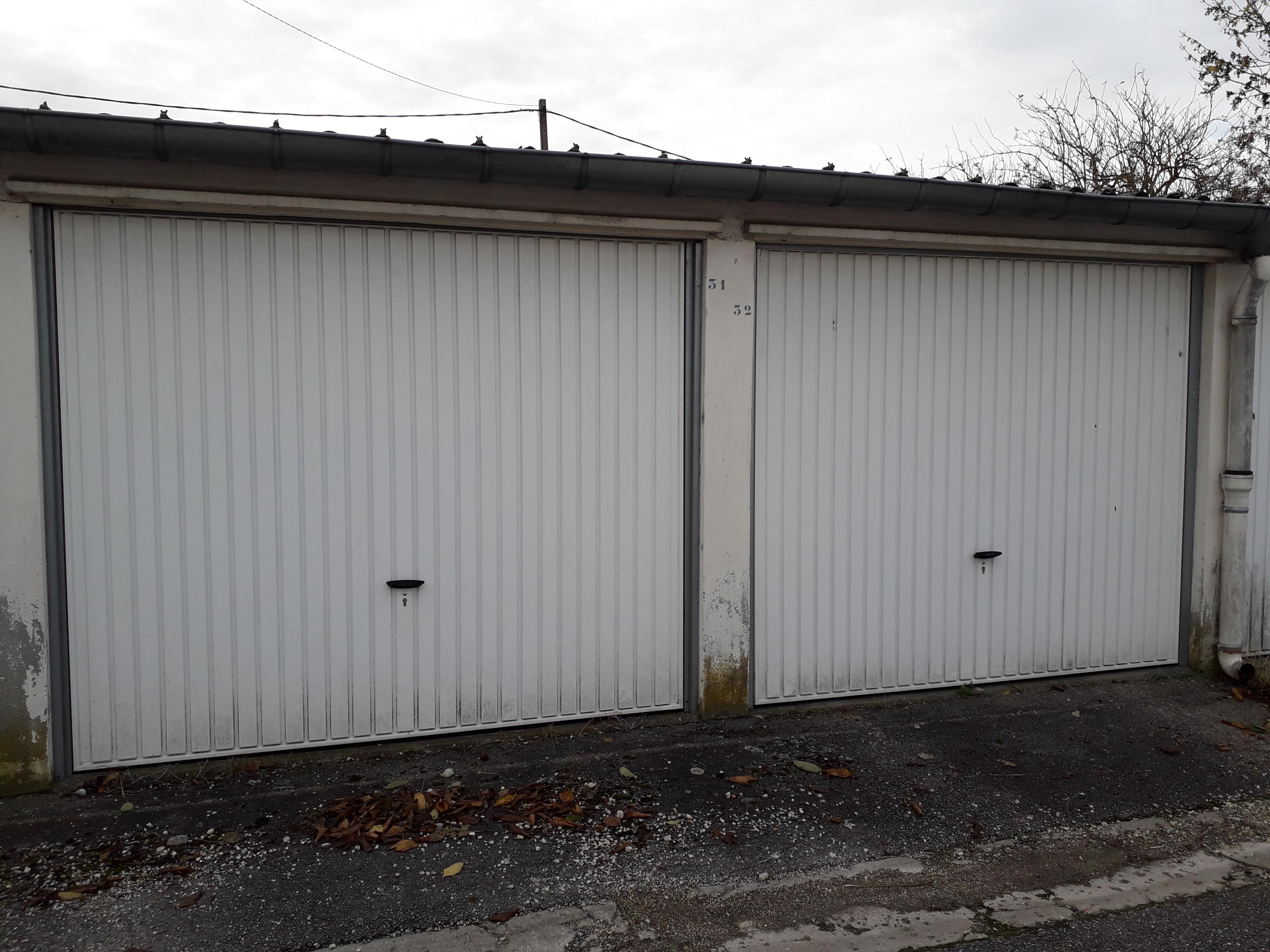Espace de stockage / garage à louer